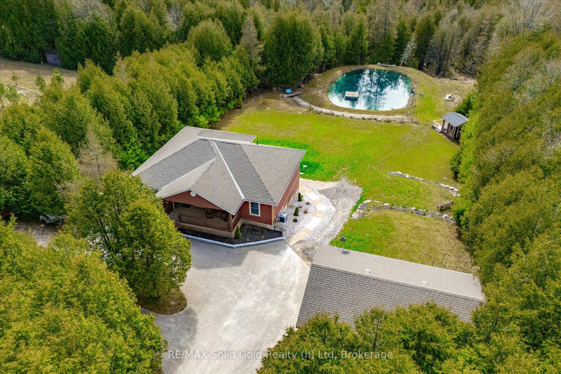 495190 Traverston Road, West Grey — Detached for sale, photo 1