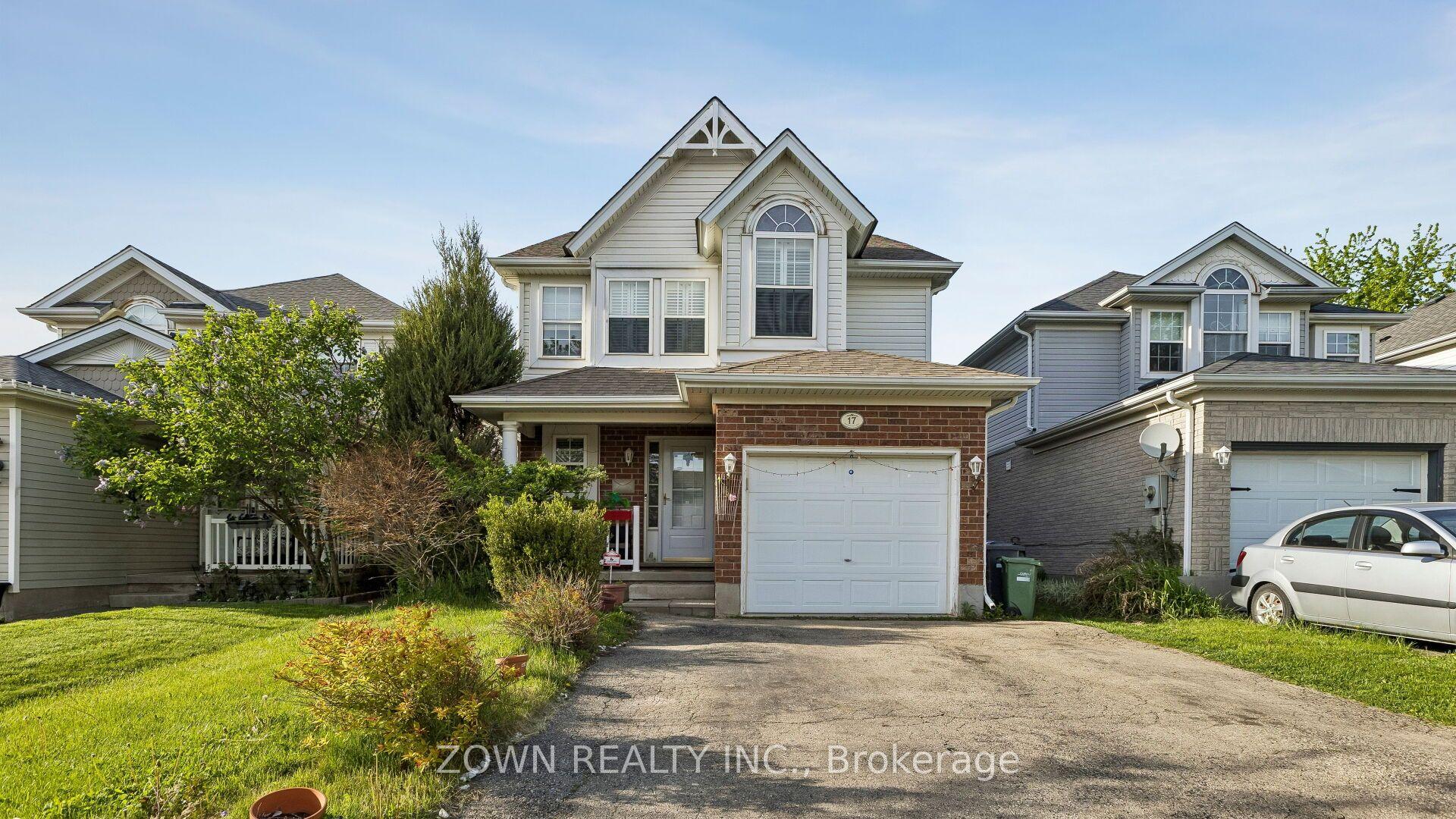 17 BUCKTHORN Crescent — photo 1