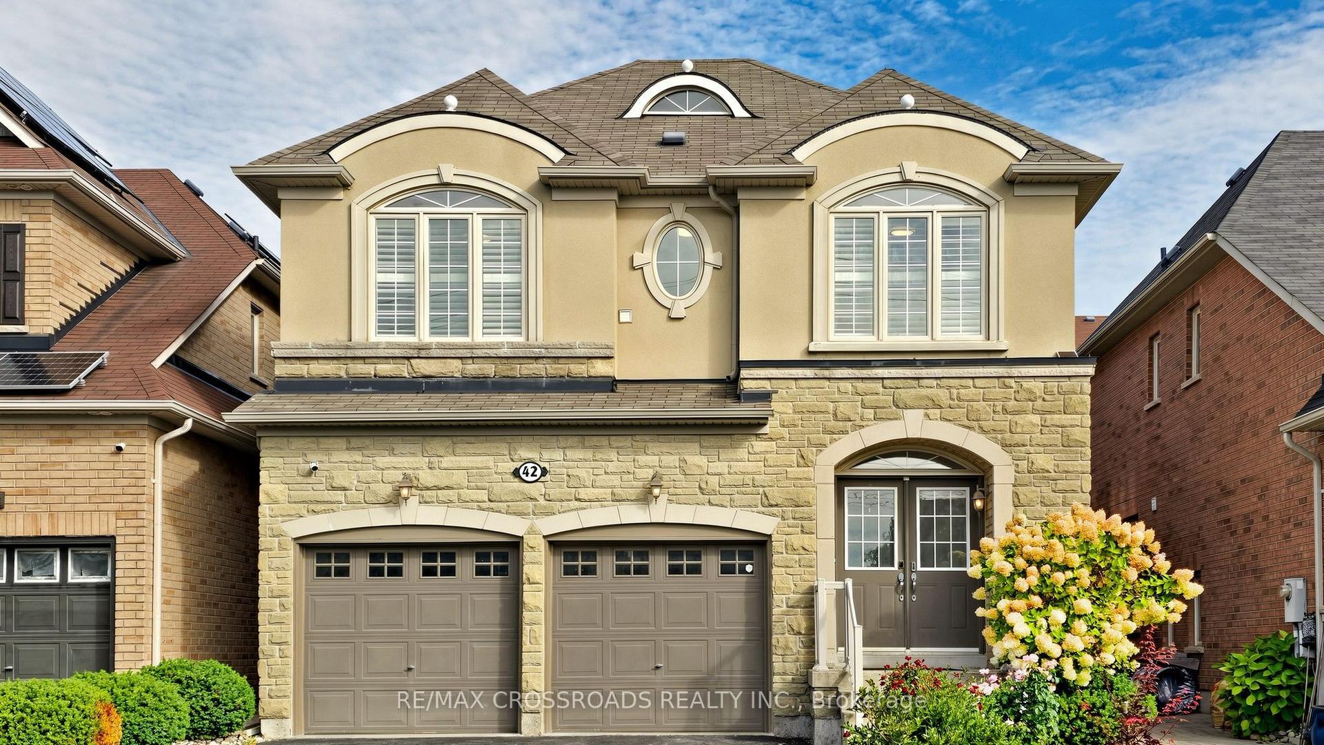 42 Bowkett Drive, Richmond Hill — Detached for sale, photo 1