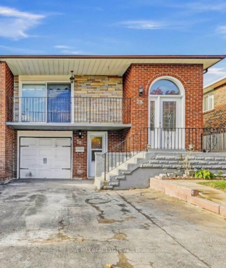 28 Royal Salisbury Way, Brampton — Semi-Detached for sale, photo 1