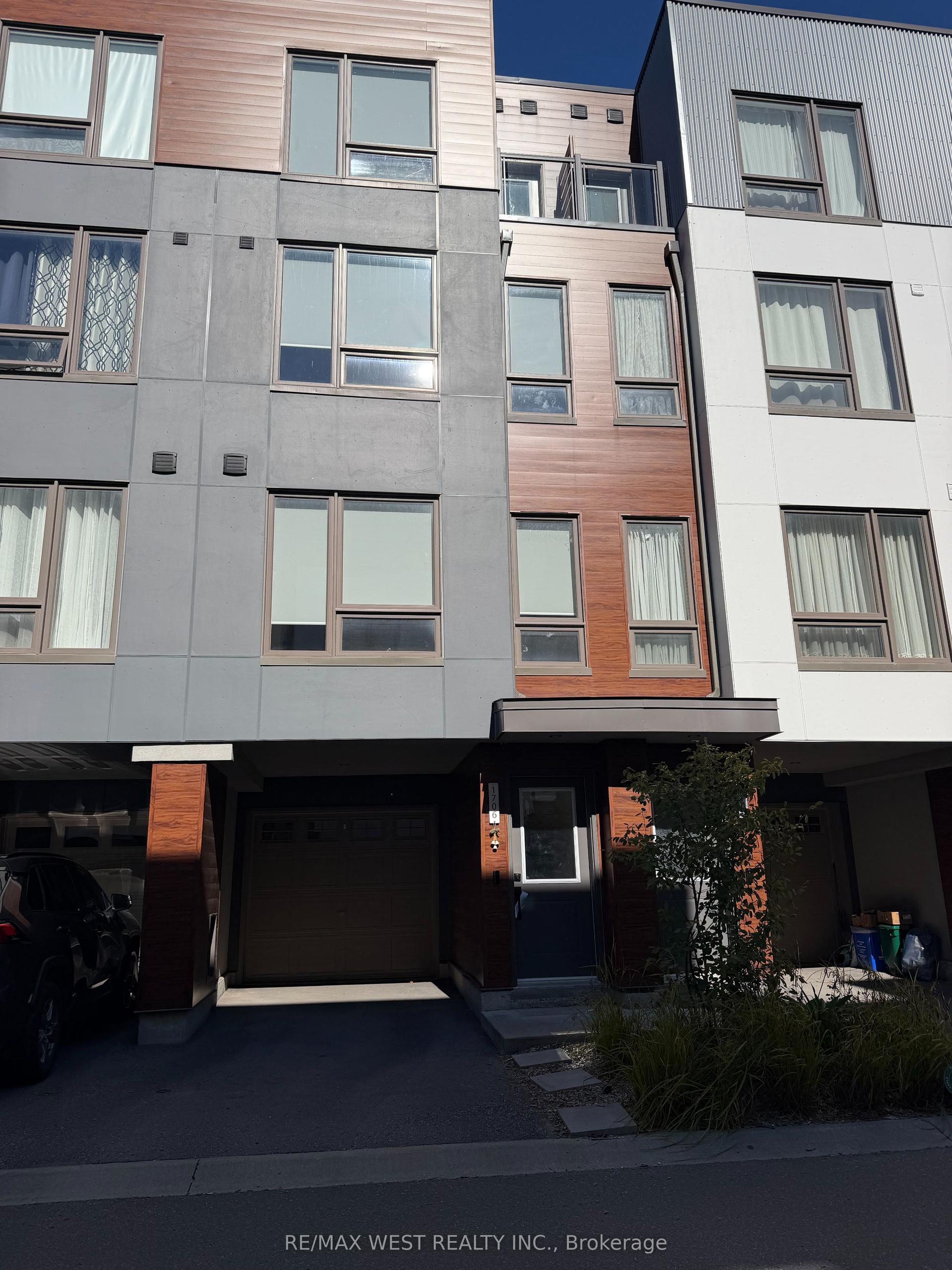 1706 Pleasure Valley Path, Oshawa — Townhouse for lease, photo 1