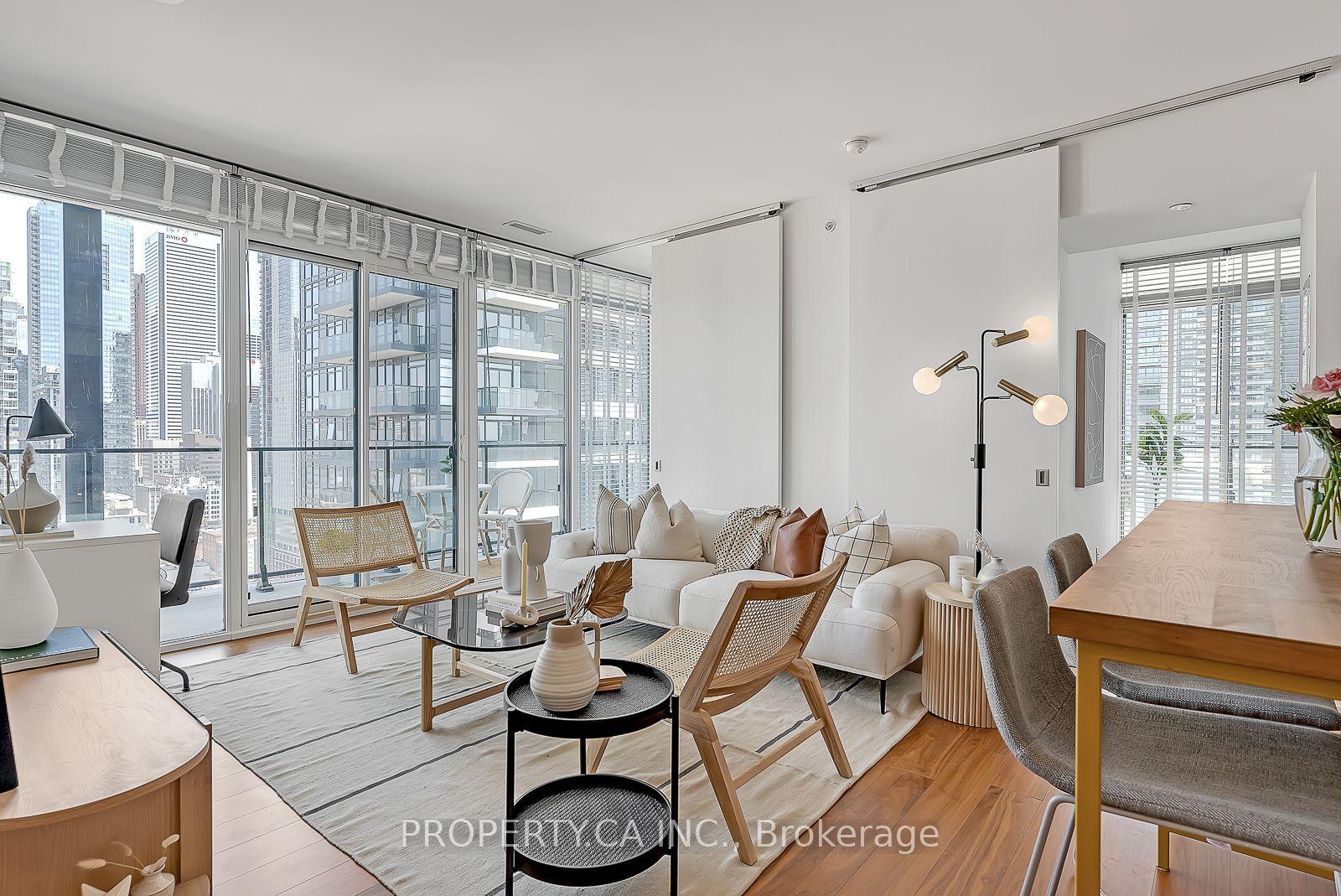 125 Peter Street 2309 #2309, Toronto — Condo for lease, photo 1