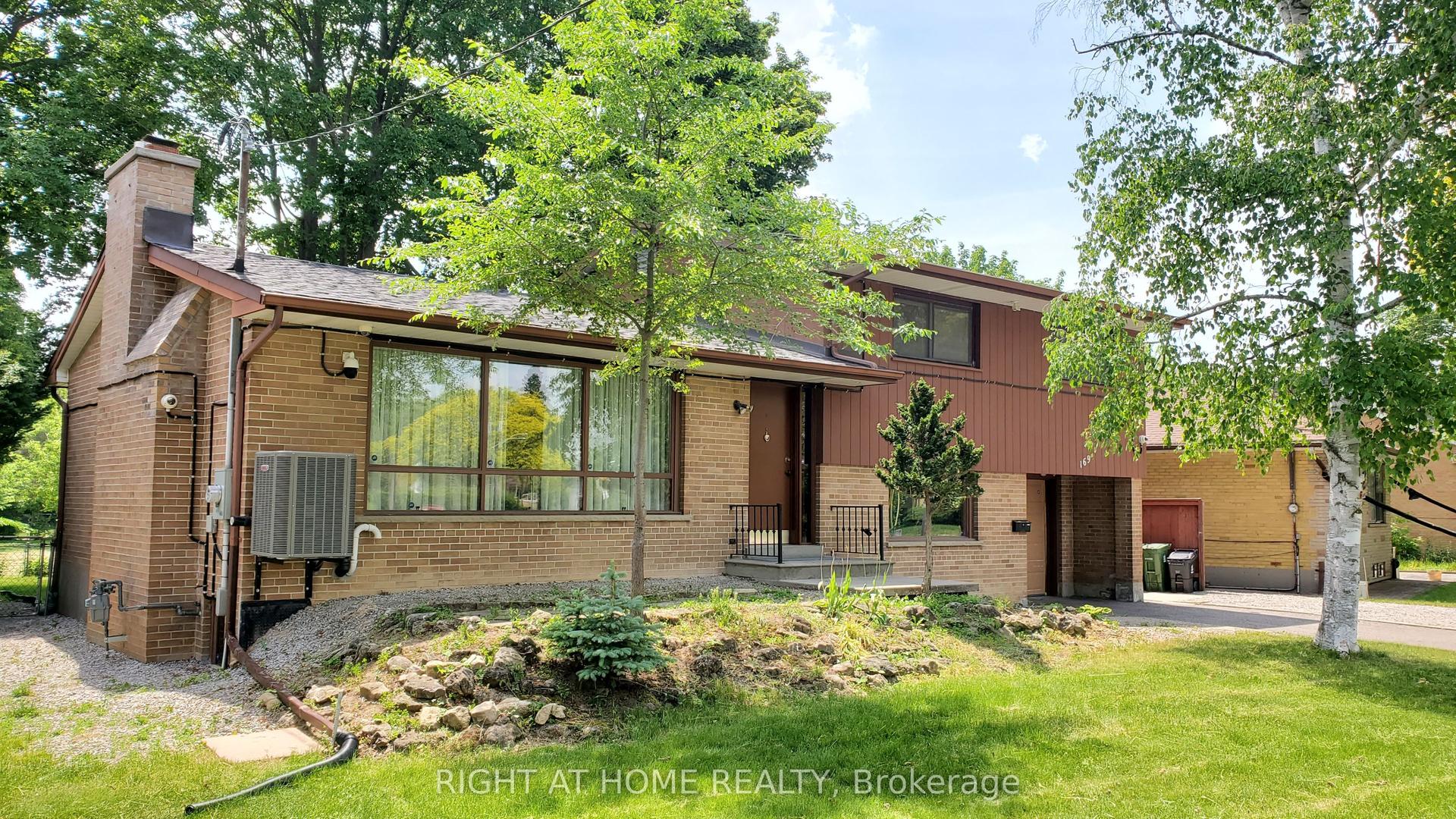 169 Yorkview Drive 1 #1 — photo 1
