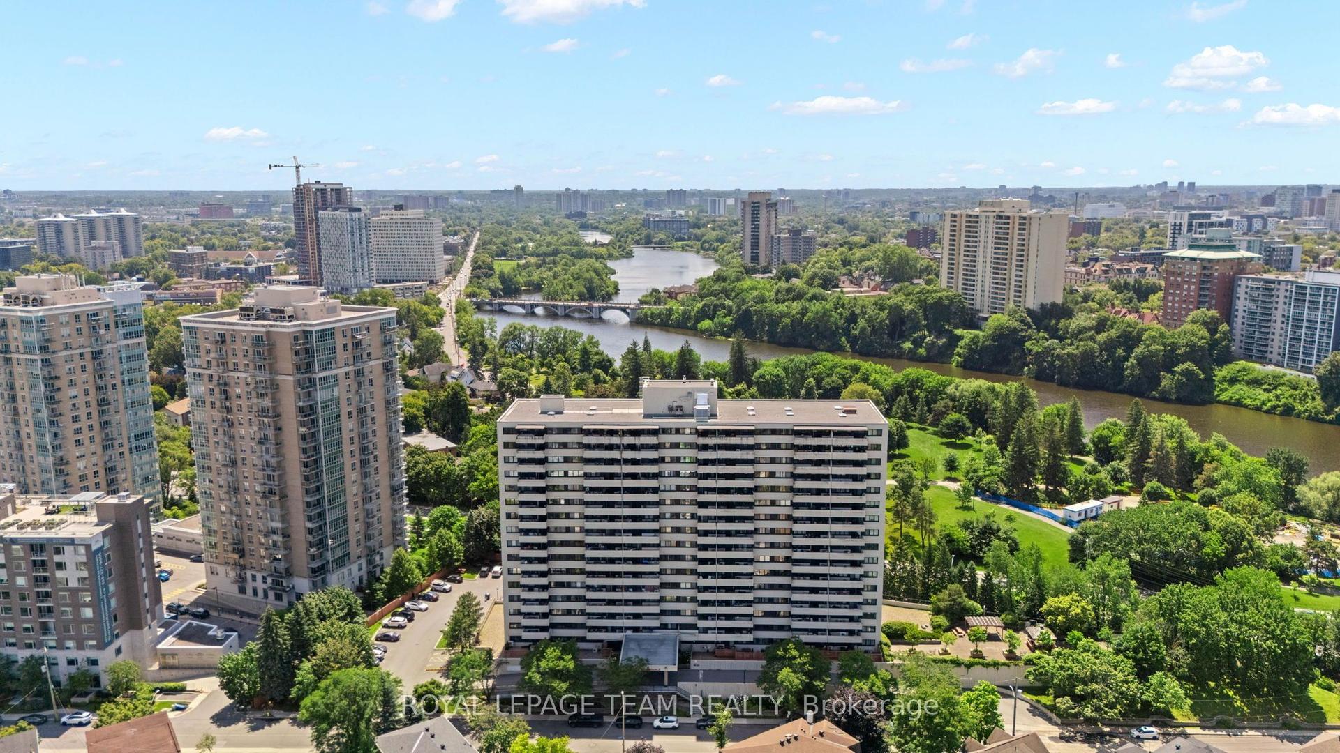 40 Landry Street 901 #901, Vanier and Kingsview Park — Condo for sale, photo 1