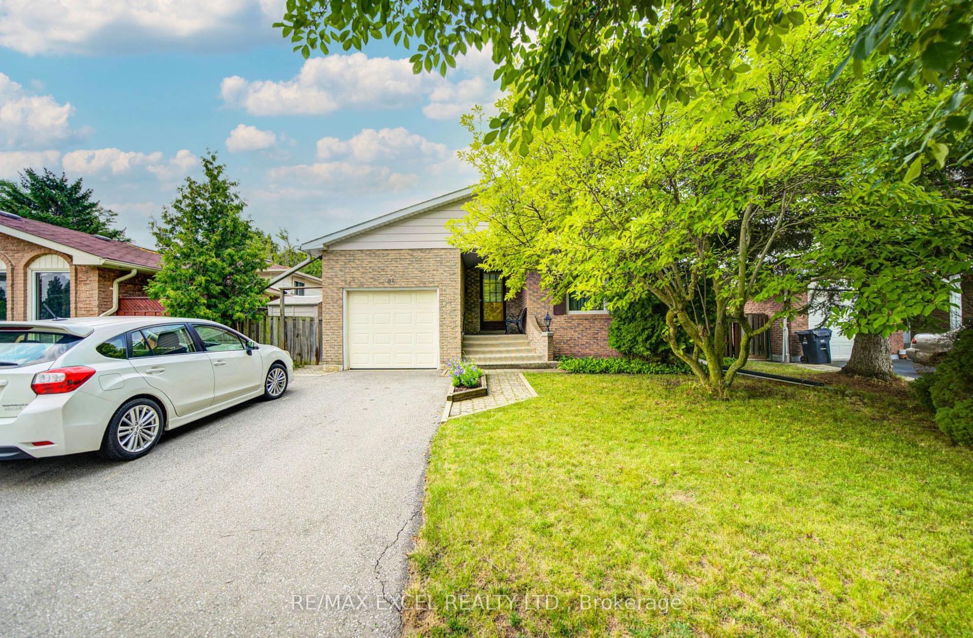 81 Amanda Drive, Toronto — Detached for sale, photo 1