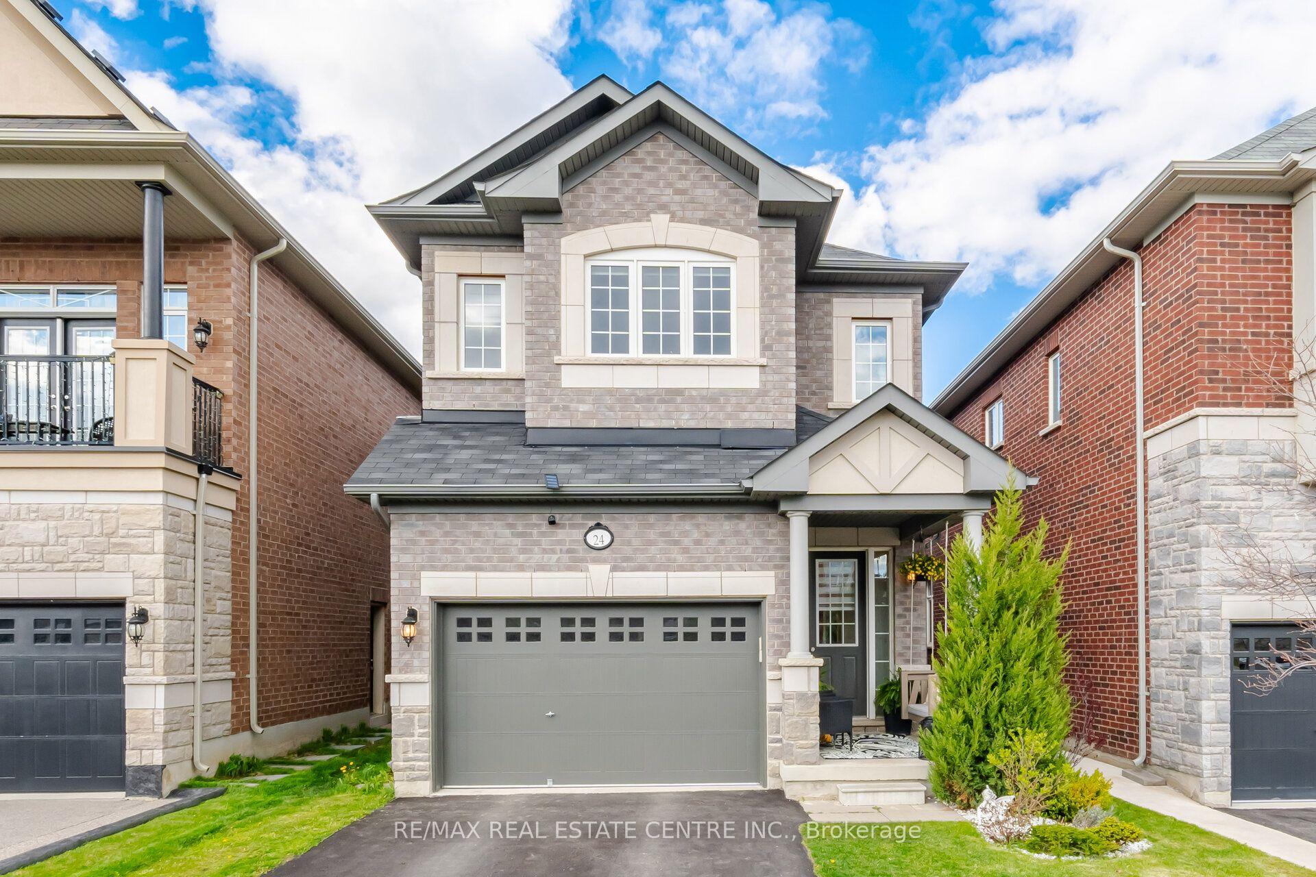 24 Duffel Crescent — photo 1