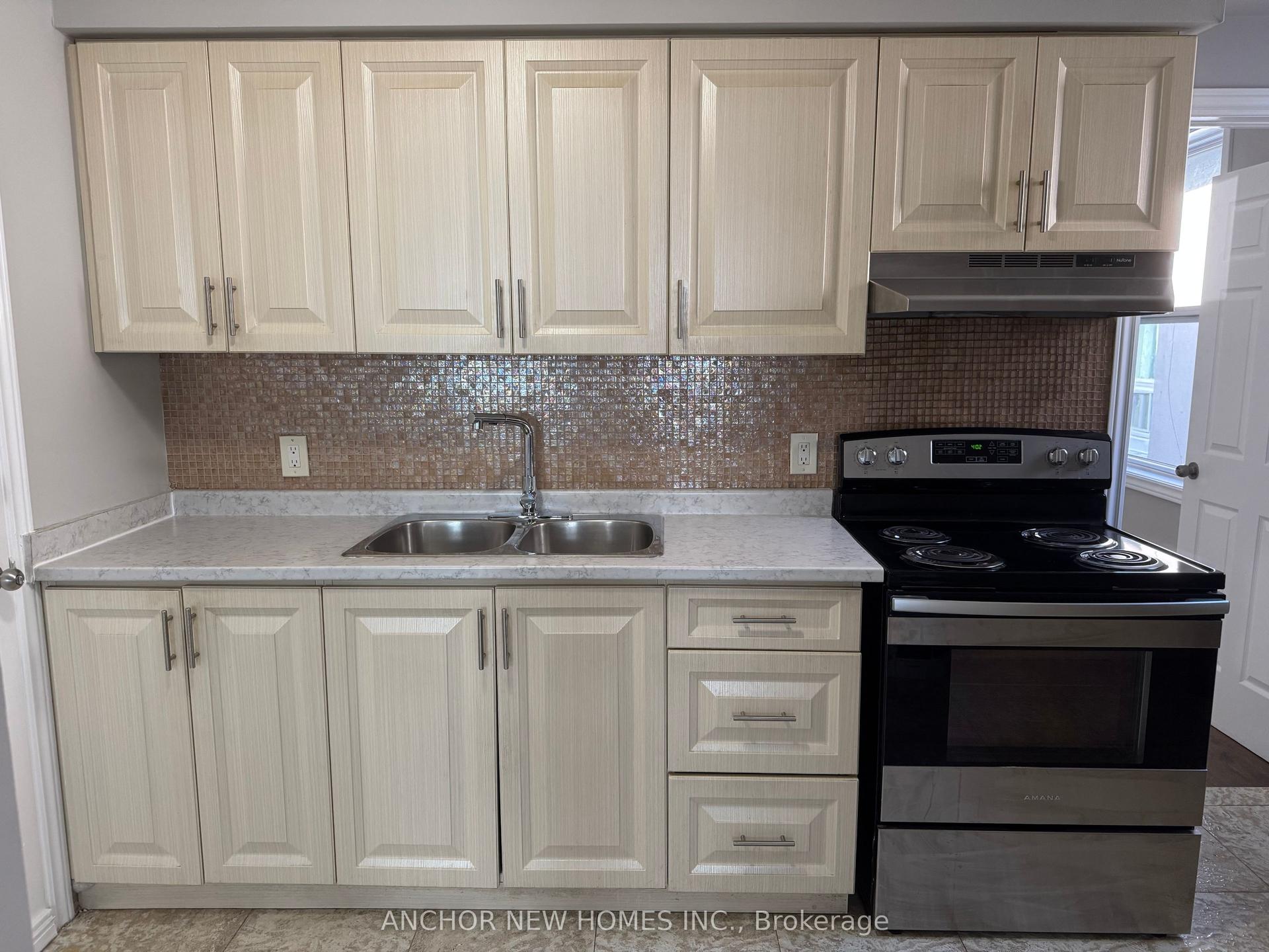 1598 Eglinton Avenue W 2 #2, Toronto — Commercial for lease, photo 1