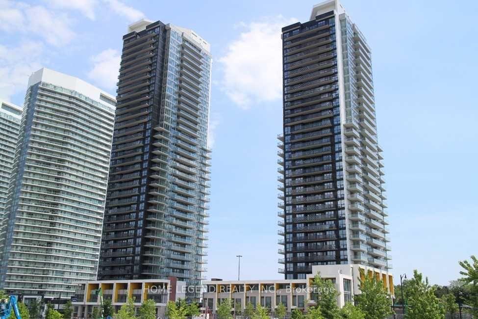 95 Mcmahon Drive 802 #802, Toronto — Condo for lease, photo 1