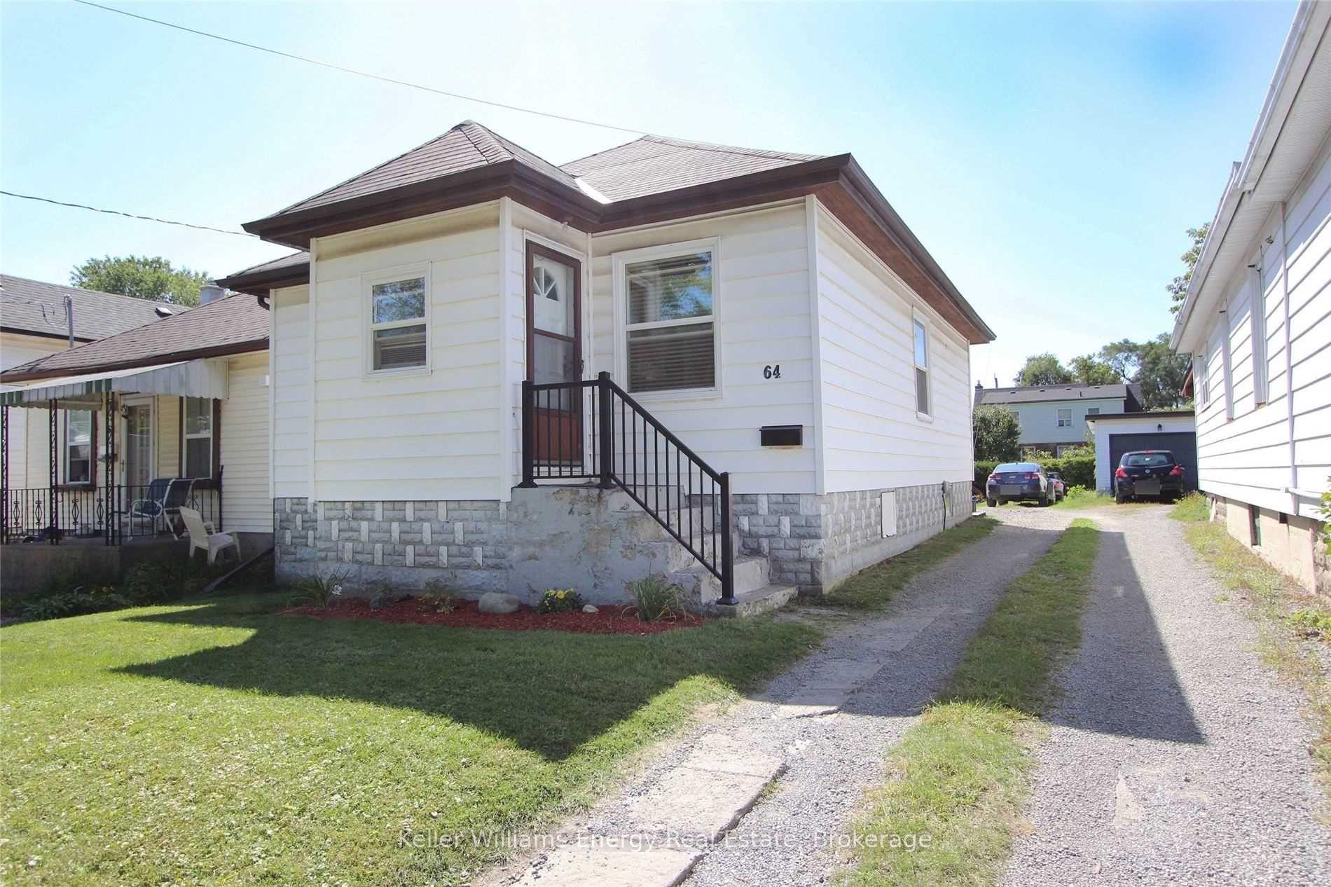 64 Grenfell Street, Oshawa — Detached for sale, photo 1