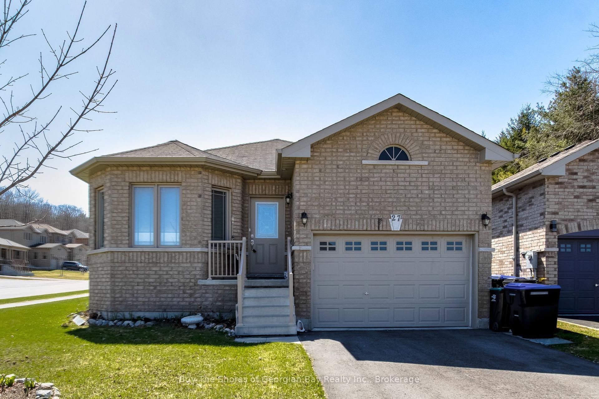 27 Beausoleil Drive — photo 1