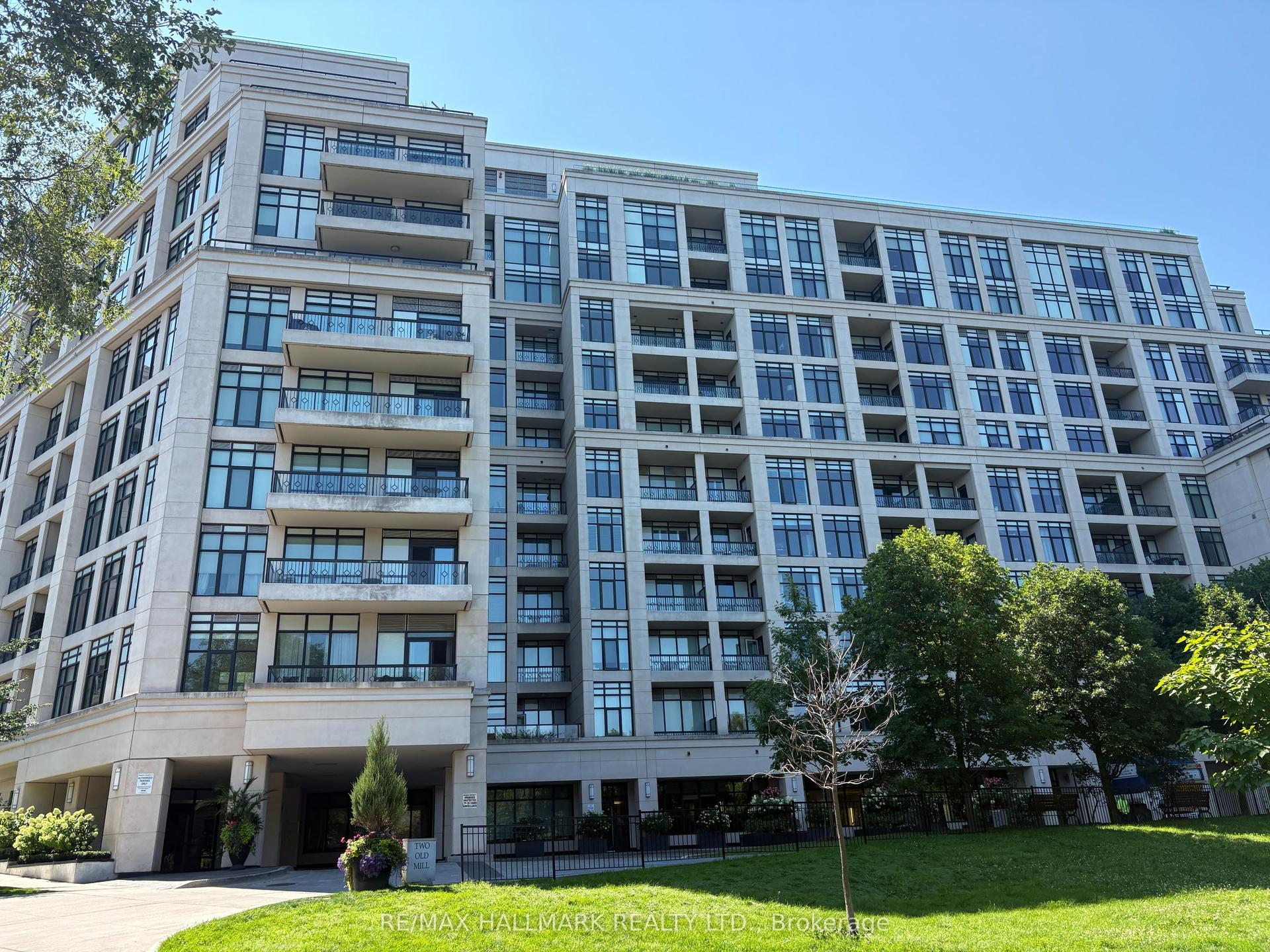 2 Old Mill Drive 712 #712, Toronto — Condo for sale, photo 1