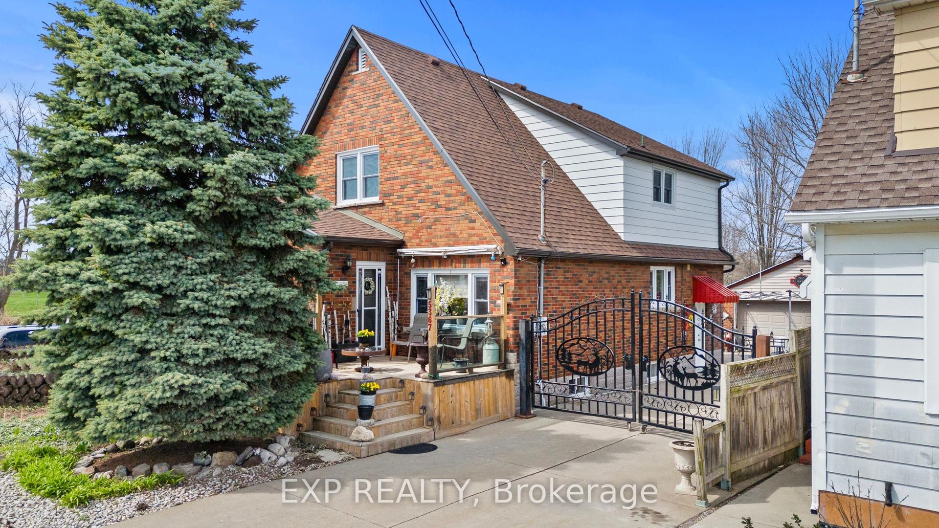 5367 Kitchener Street — photo 1