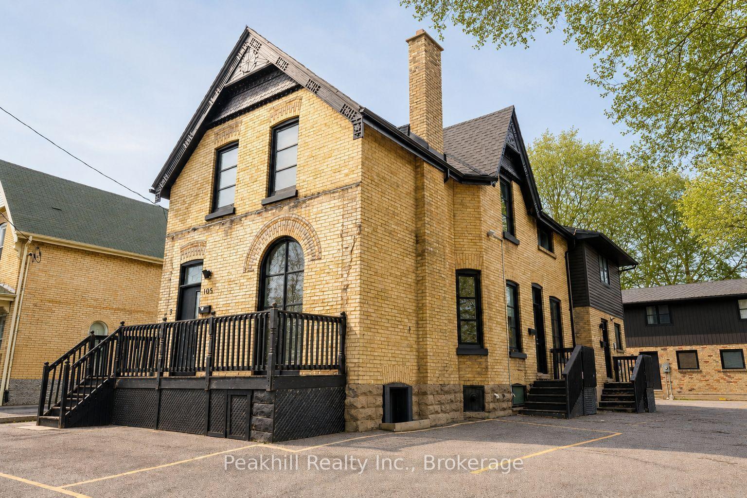105 Wharncliffe Road N, London North — Multiplex for sale, photo 1