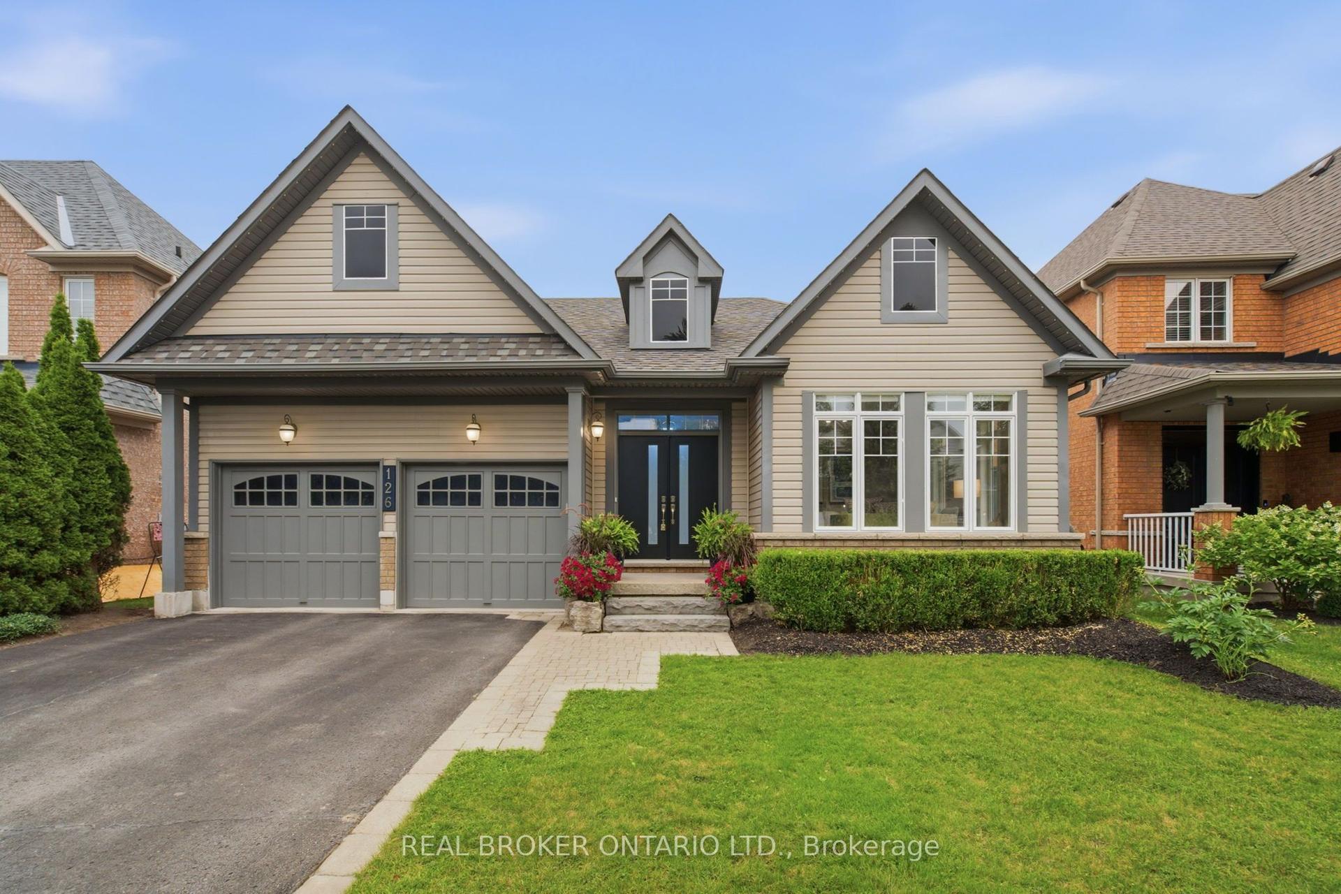 126 Second Avenue, Uxbridge — Detached for sale, photo 1