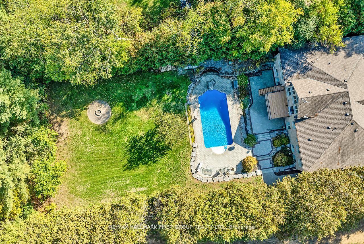 15 Shepherd Road, Whitby — Detached for sale, photo 1