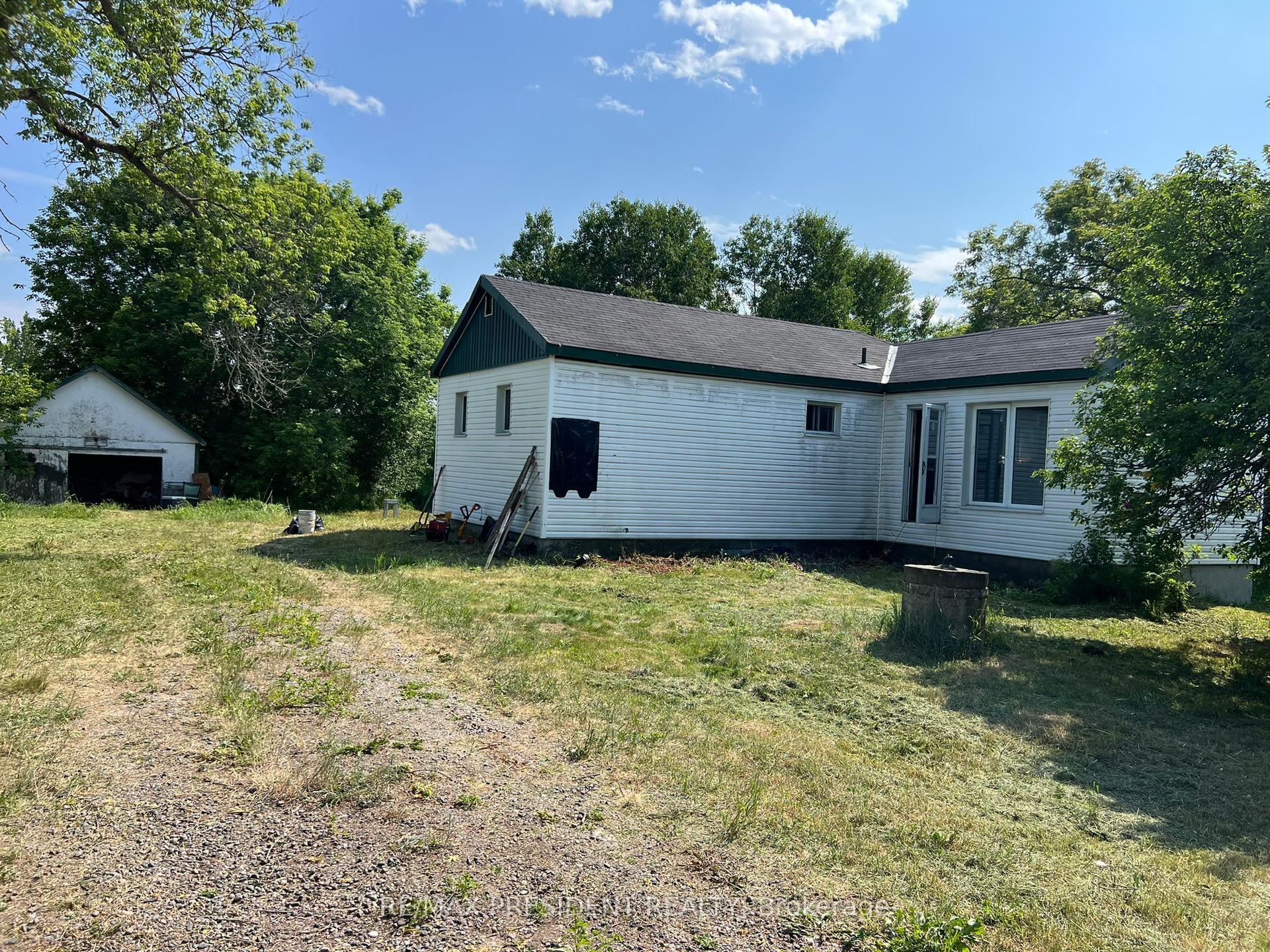 1945 Vermillion Lake Rd Chelmsford N/A — photo 1