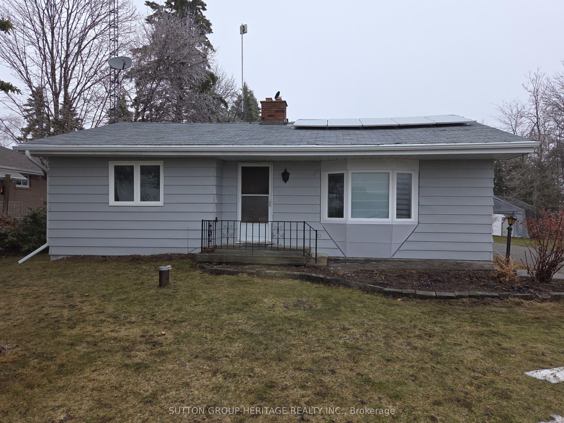 2020 Sturgeon Road — photo 1