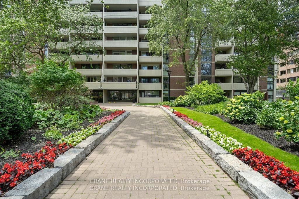 40 Homewood Avenue 210 #210 — photo 1