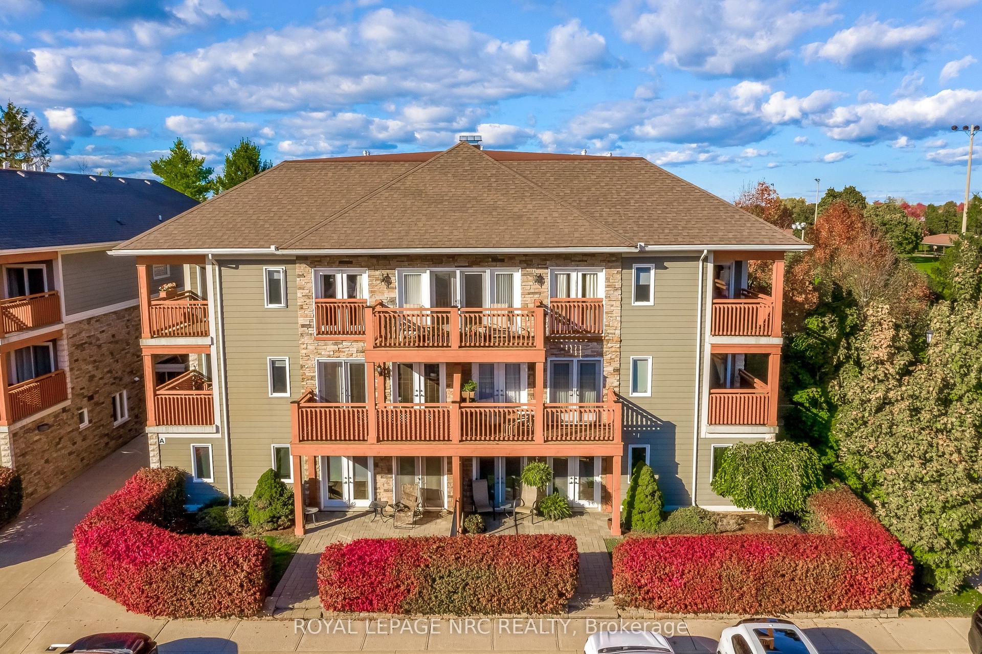 678 Line 2 Road 202 #202 — photo 1