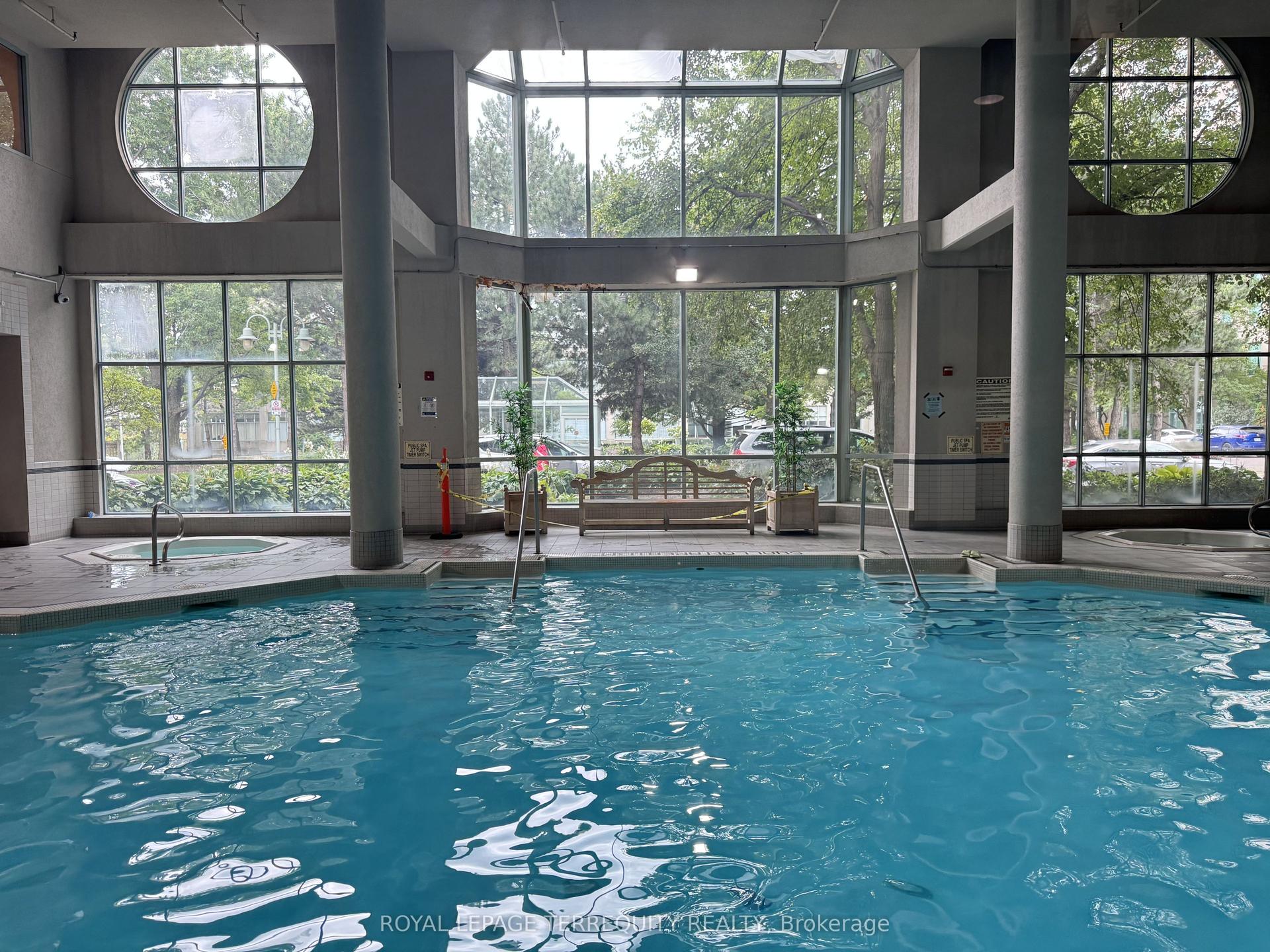 88 Corporate Drive PH9 #PH9, Toronto — Condo for lease, photo 1