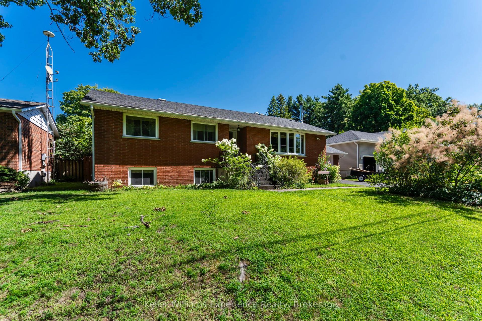 63 Lorne Avenue — photo 1