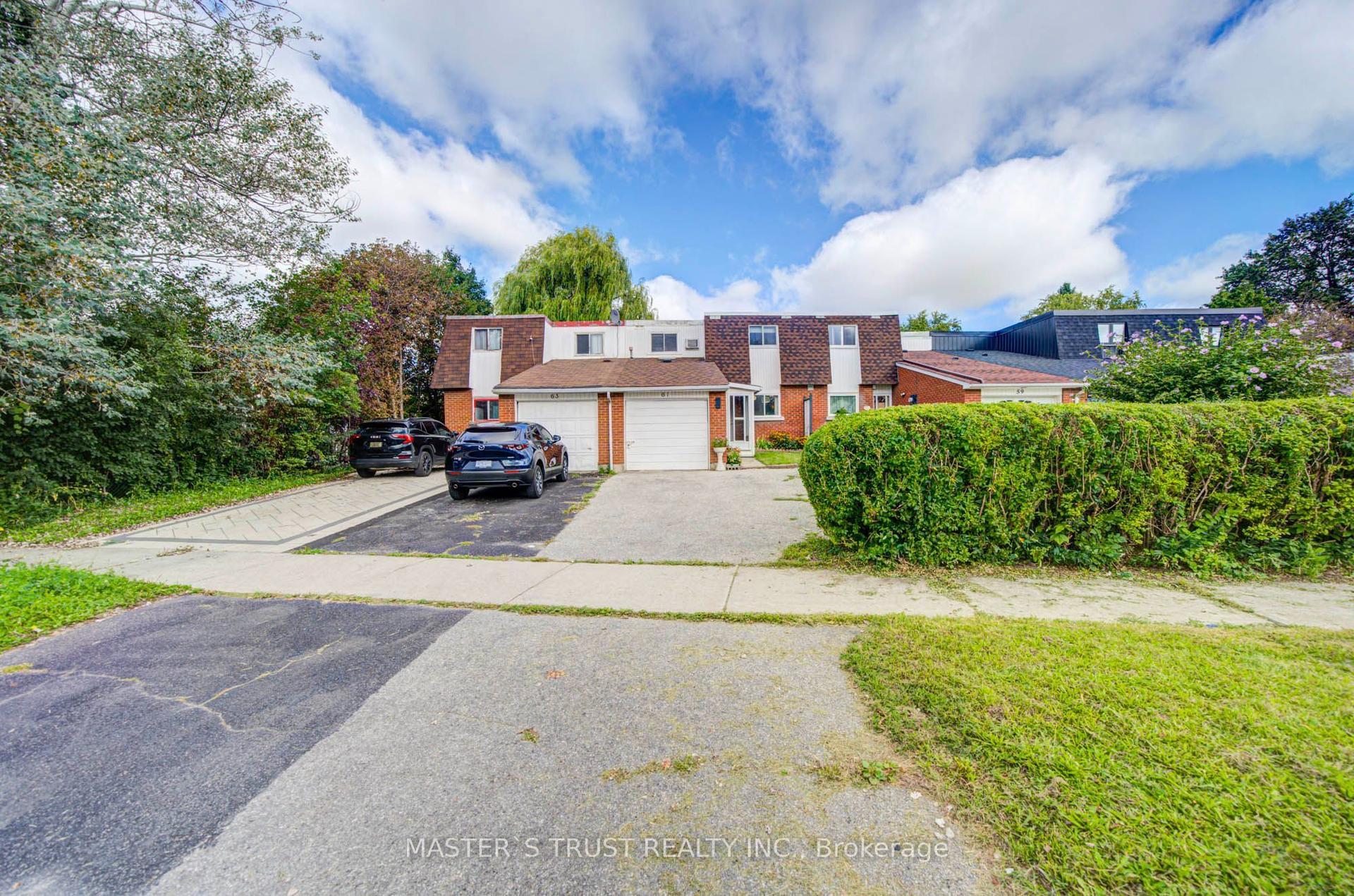 61 Wiggens Court, Toronto — Townhouse for sale, photo 1