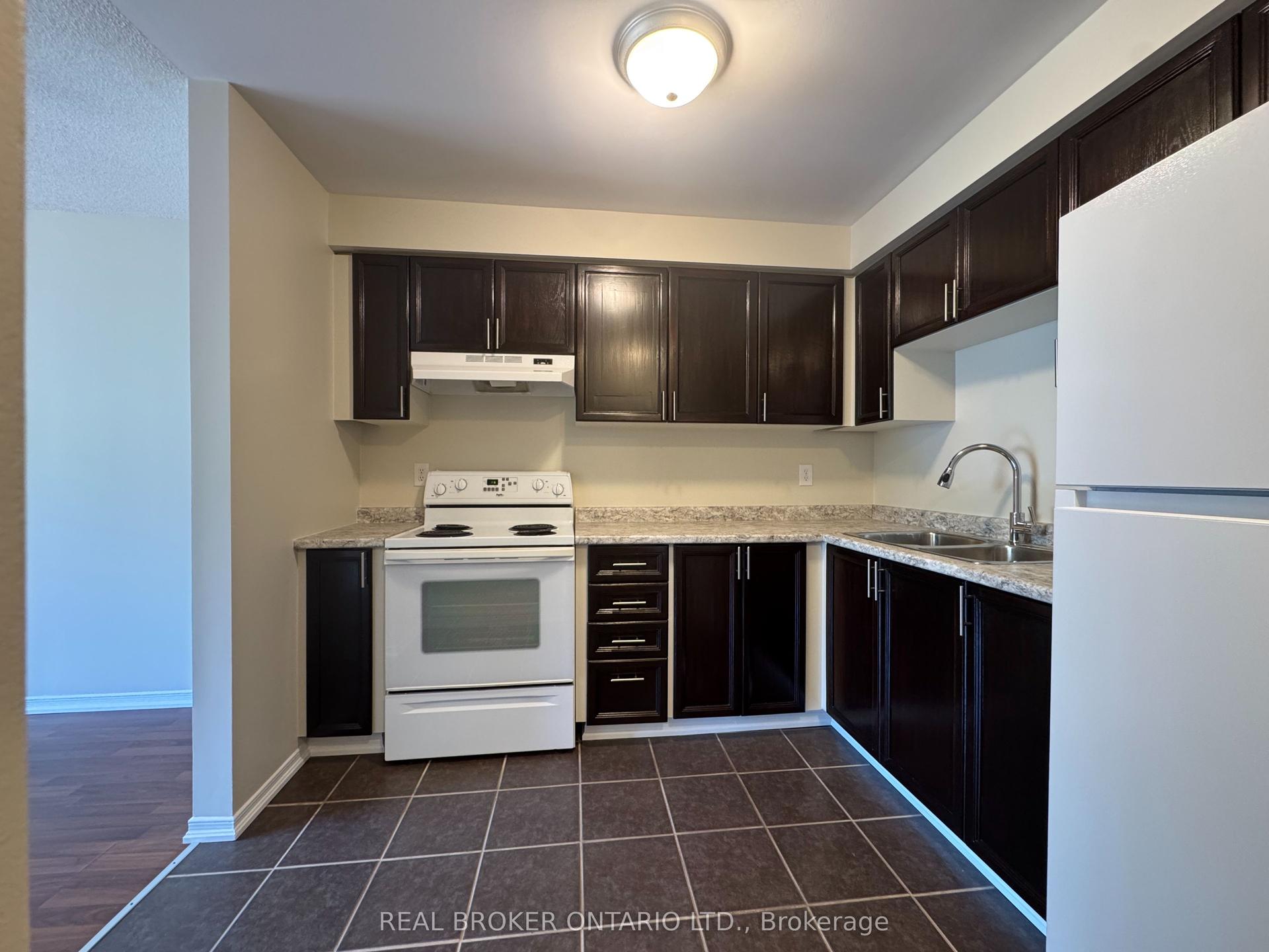 5 Sawmill Road 5 #5, Barrie — Condo for lease, photo 1
