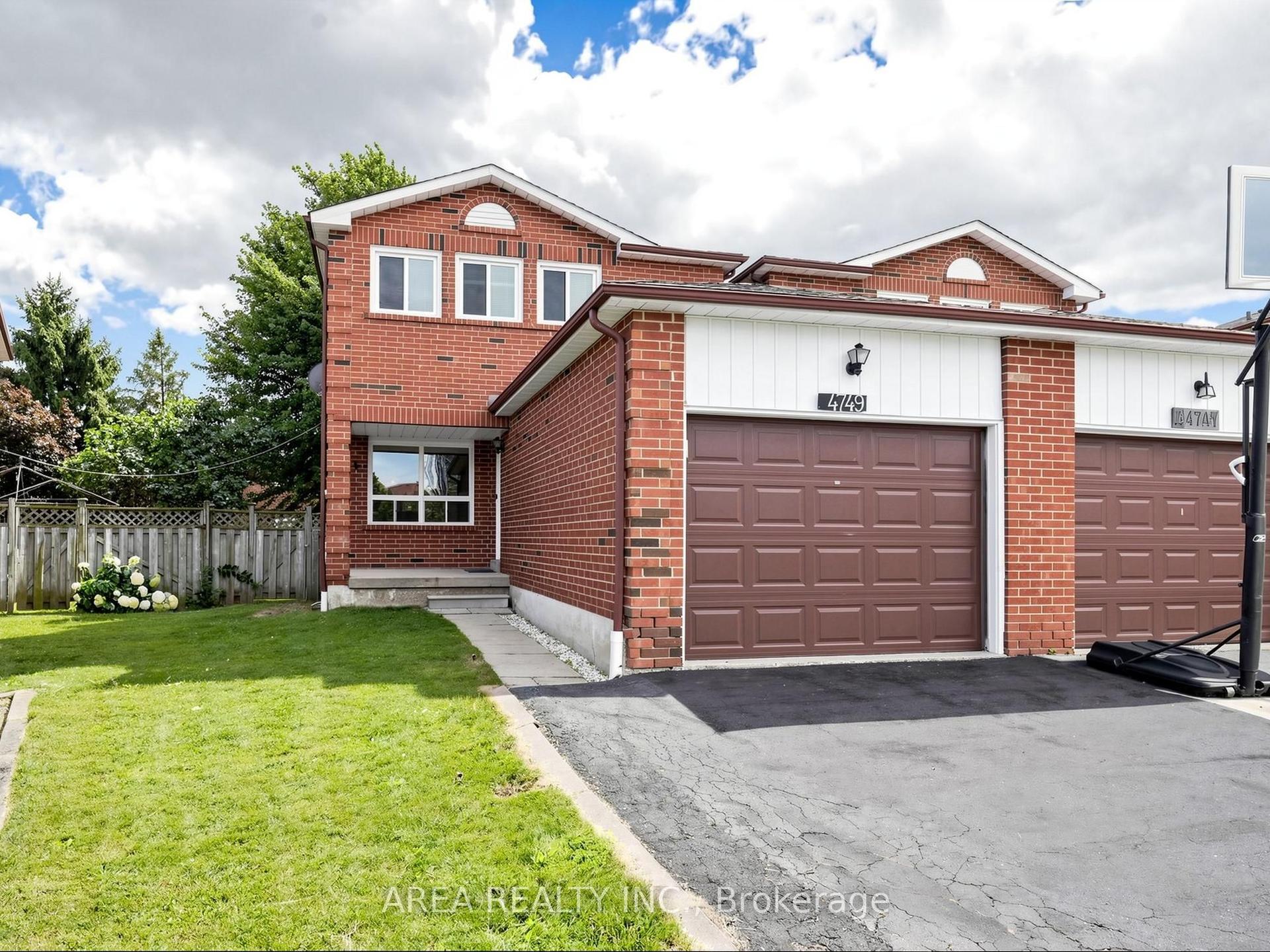 4749 Empire Crescent, Mississauga — Detached for lease, photo 1