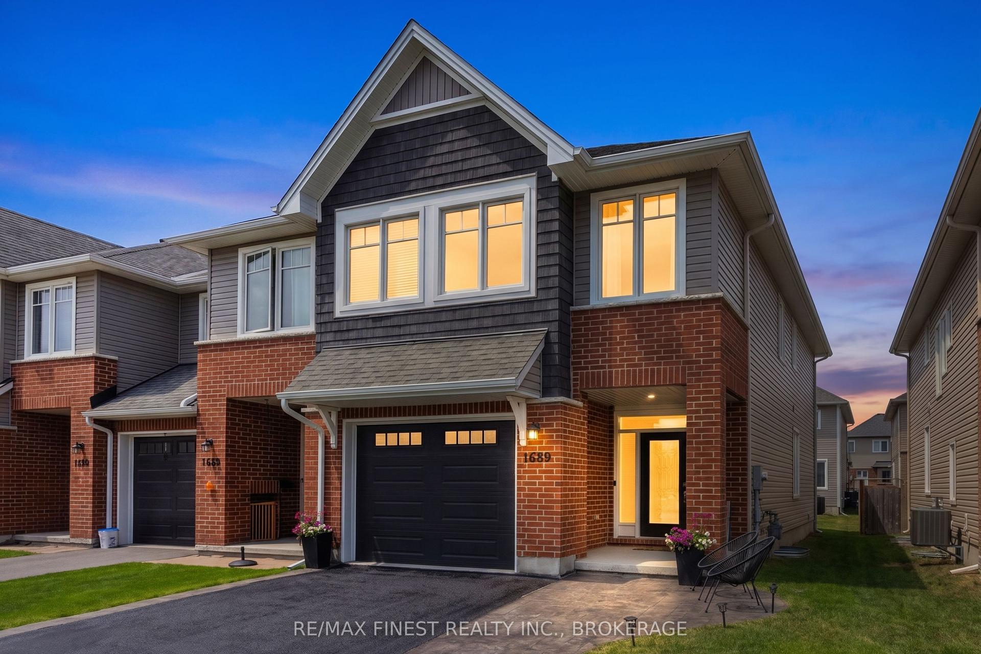 1689 Tenley Drive, Kingston — Townhouse for sale, photo 1