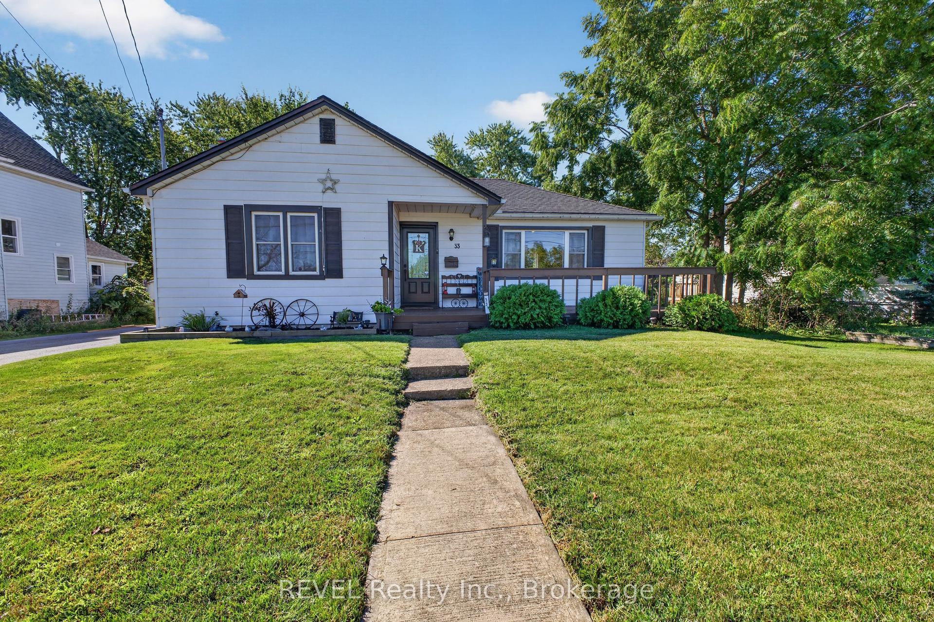 33 Lewis Street, Fort Erie — Detached for sale, photo 1