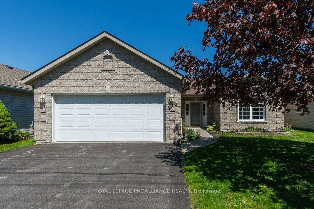 51 Applewood Drive — photo 1