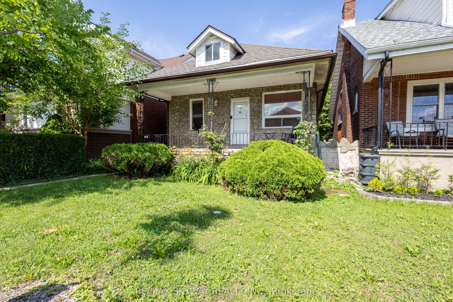 1160 Elm Avenue, Windsor — Detached for sale, photo 1