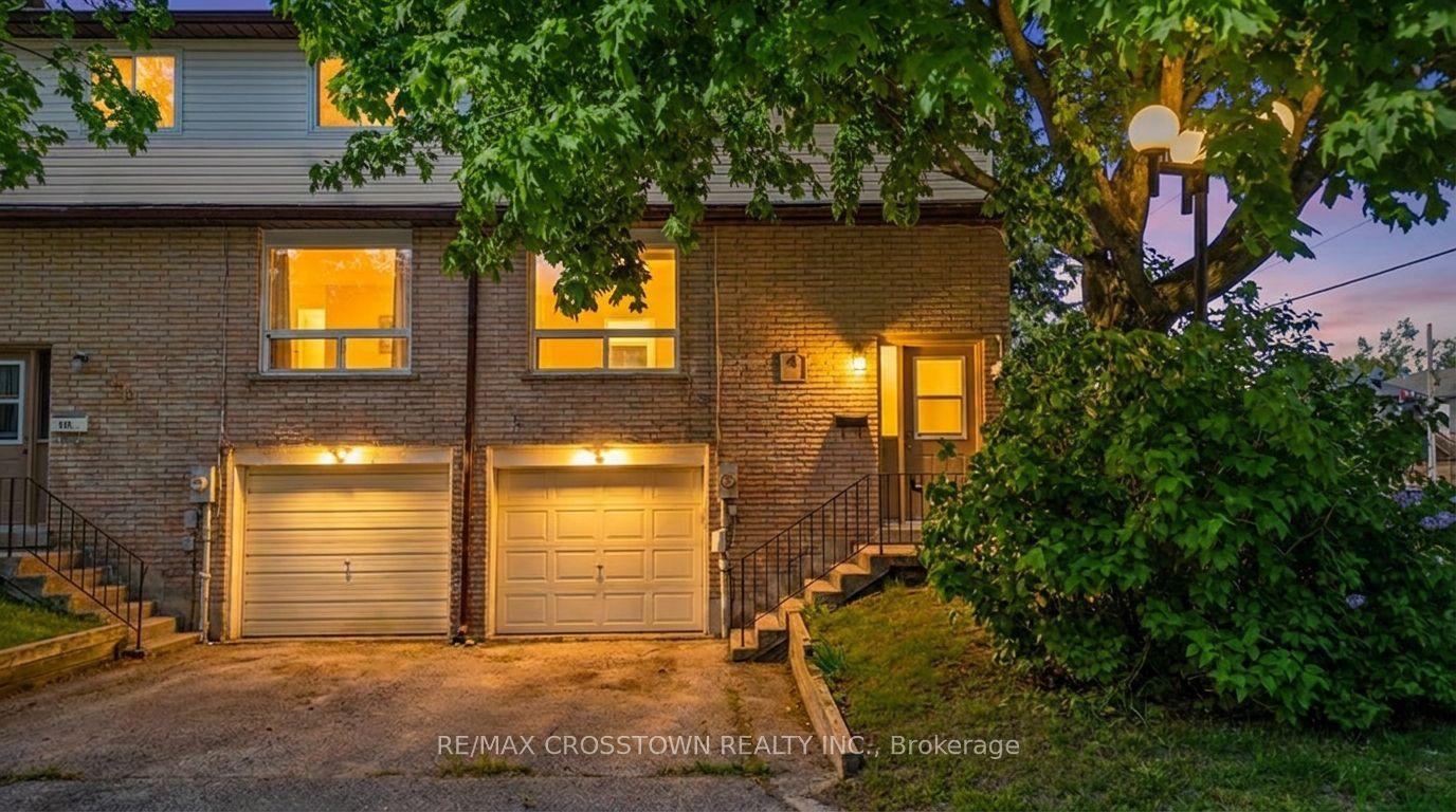 1095 Mississaga Street W 121 #121 — photo 1