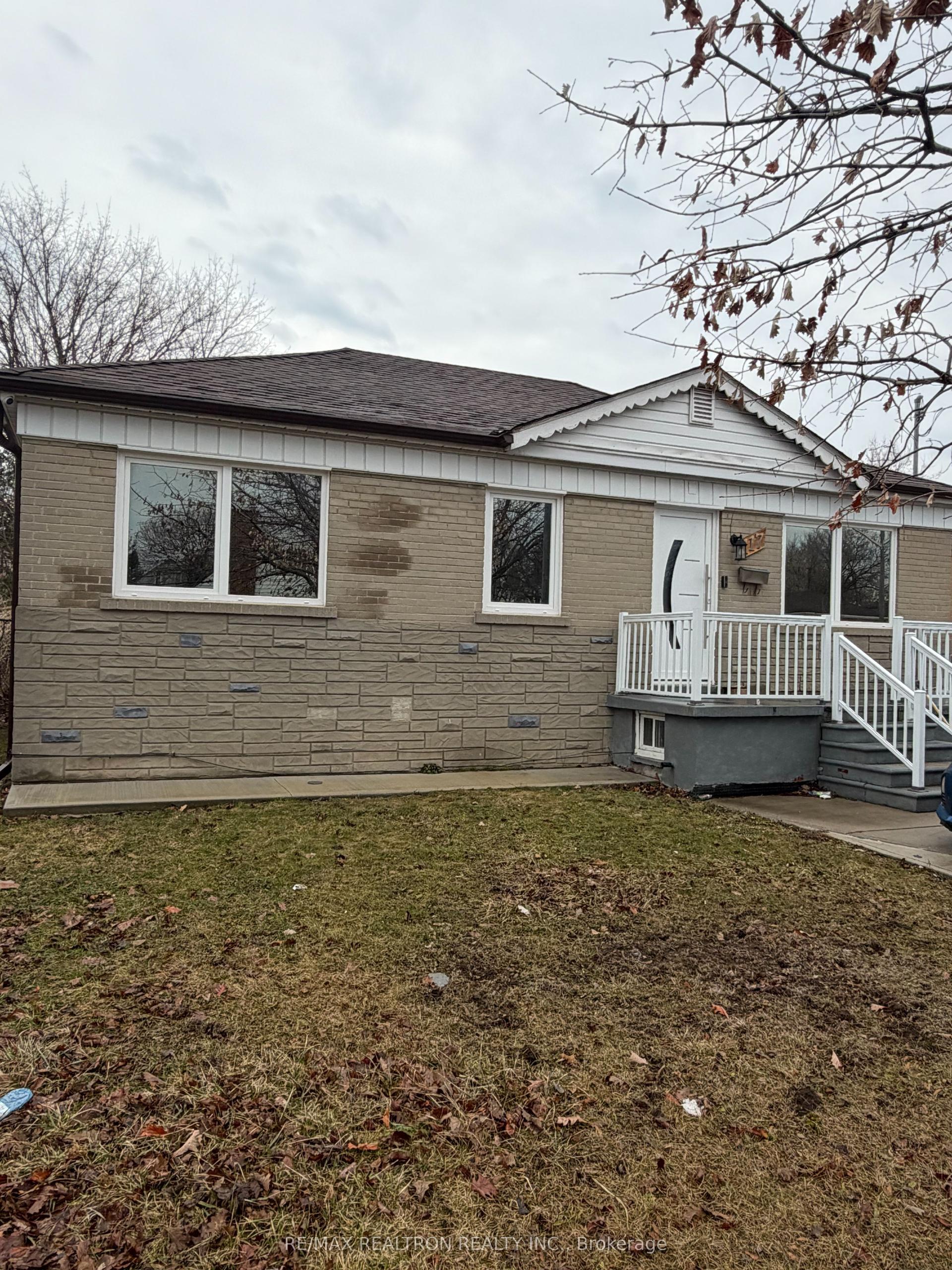 117 Redwater Drive — photo 1