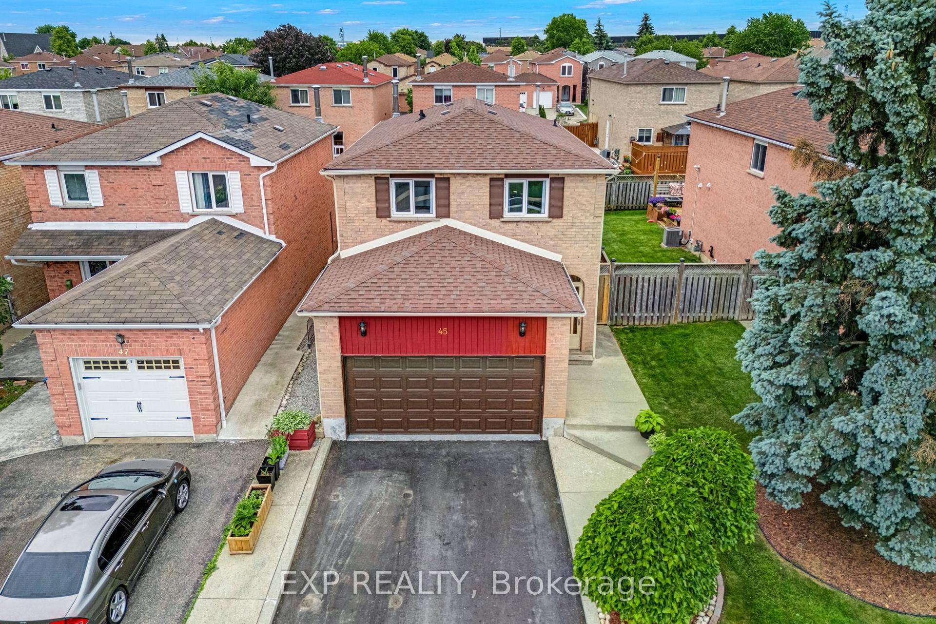 45 Sandmere Avenue, Brampton — Detached for sale, photo 1