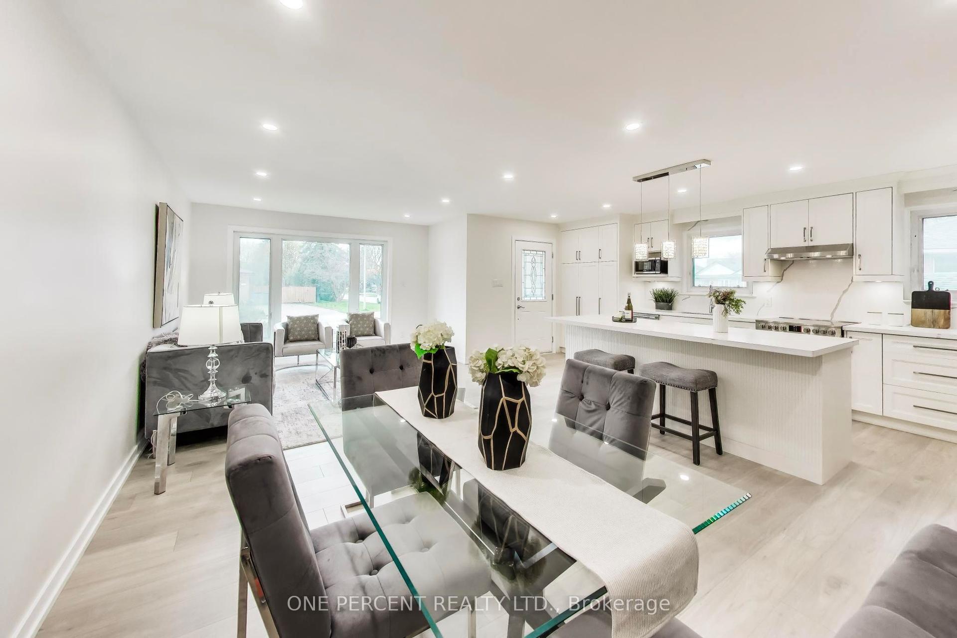 1270 Pallatine Drive, Oakville — Semi-Detached for sale, photo 1