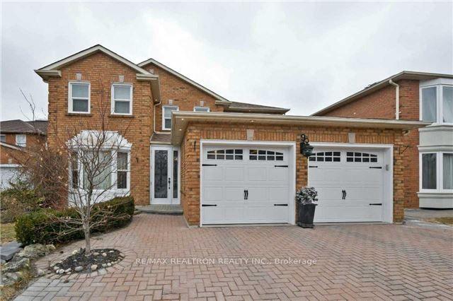 9 Hyde Park Drive, Richmond Hill — Detached for sale, photo 1