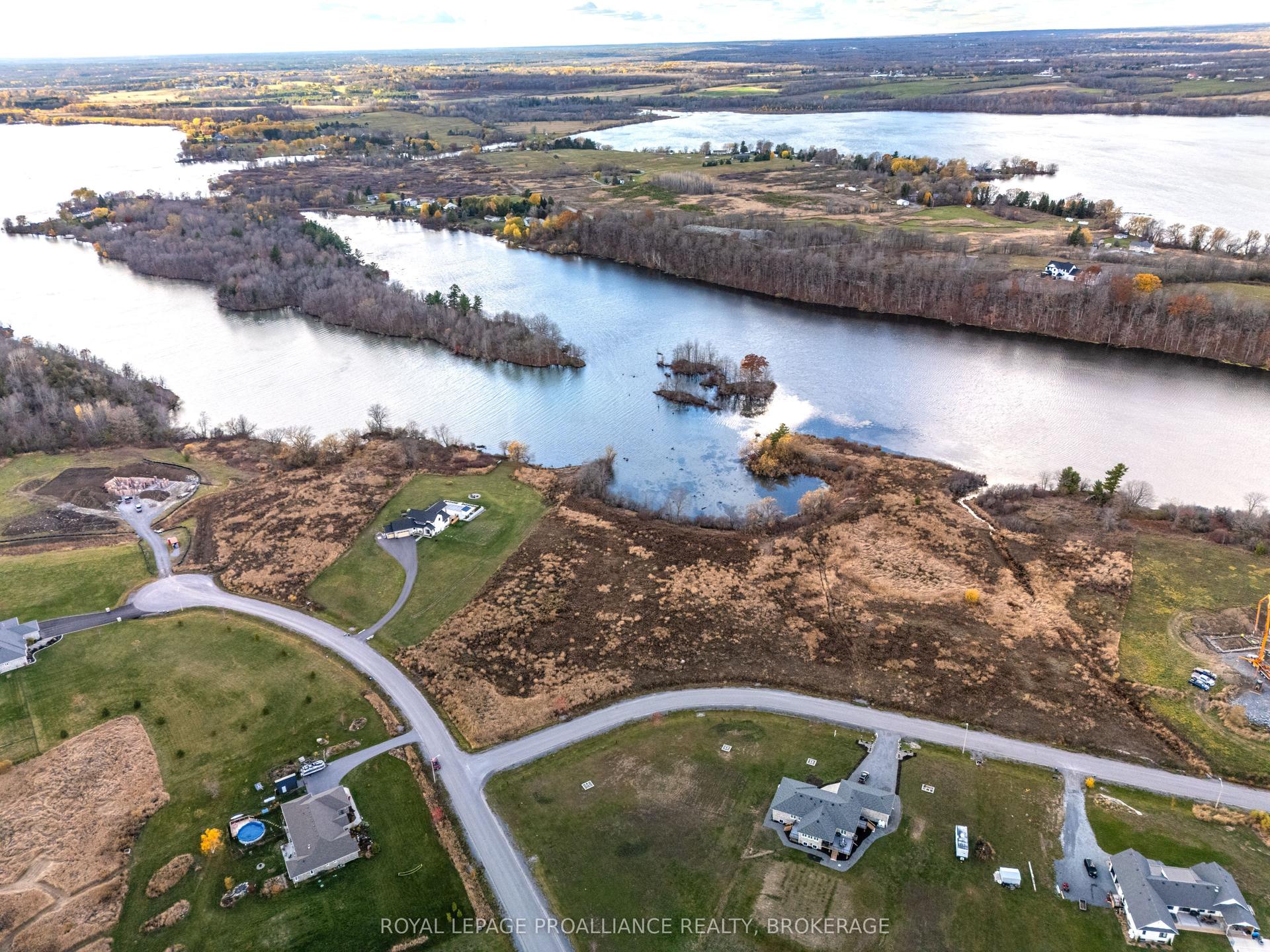 201 Mann Drive — photo 1