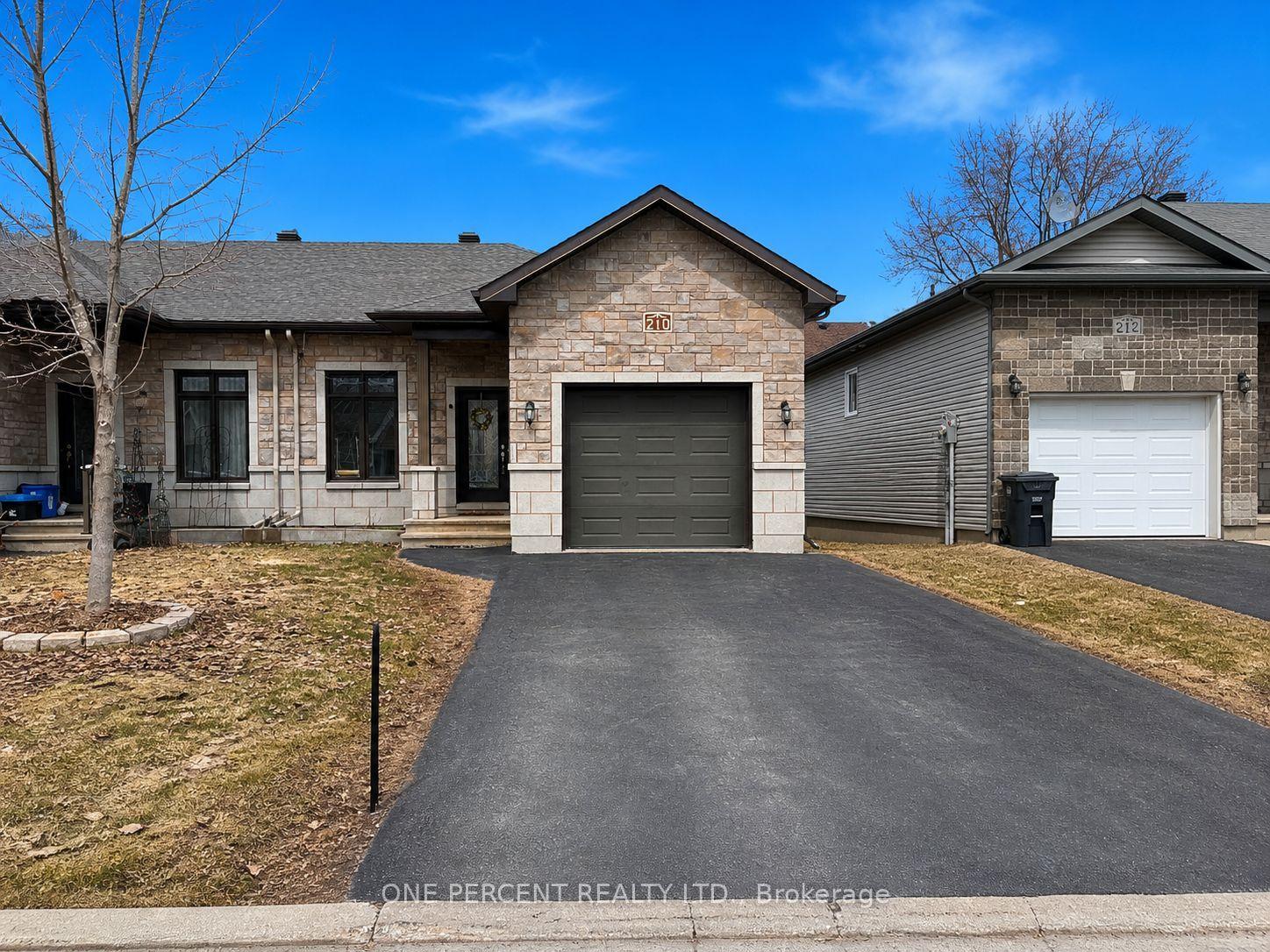 210 Trillium Circle — photo 1