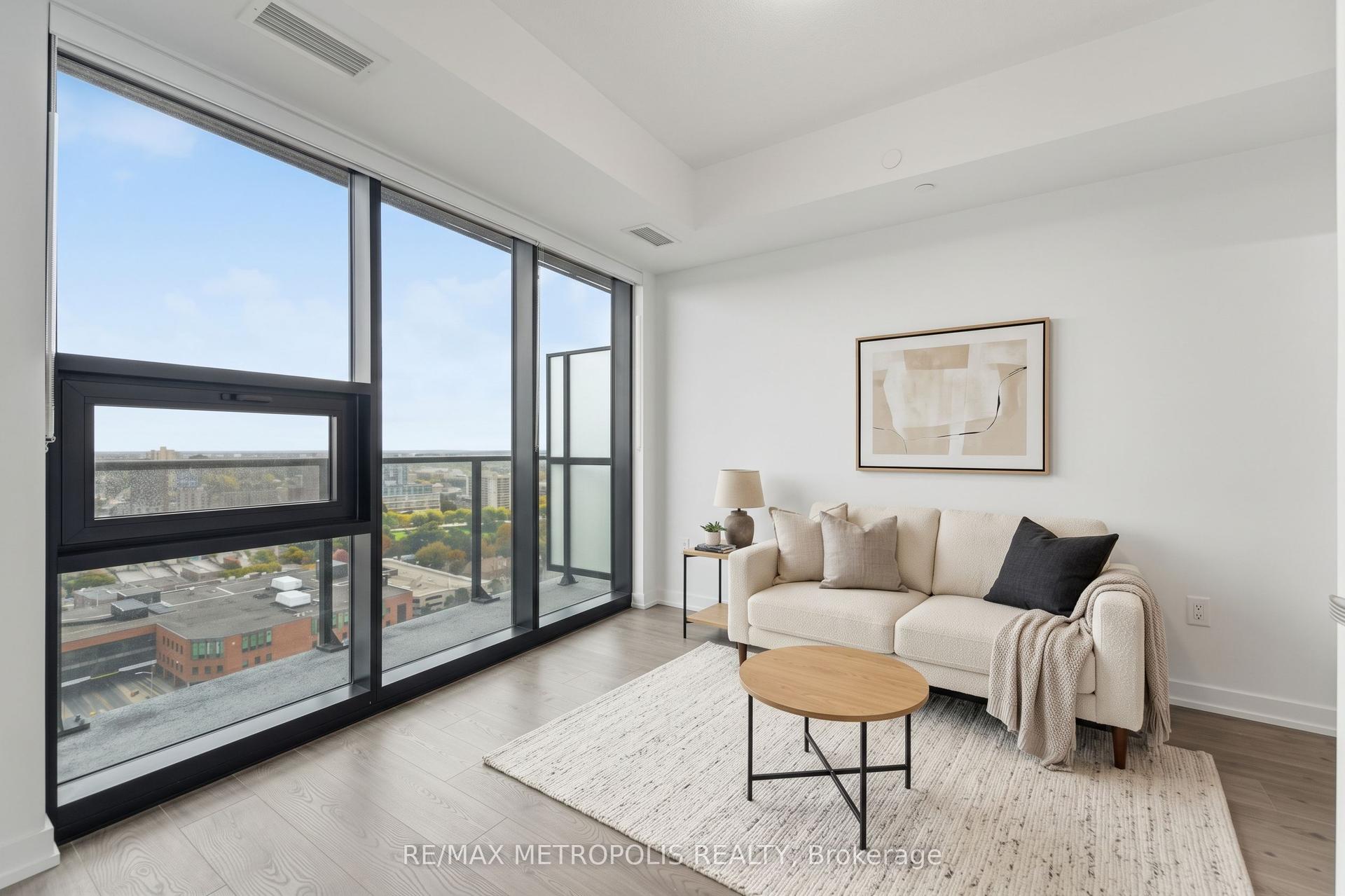 30 Francis Street S 2107 #2107, Kitchener — Condo for lease, photo 1