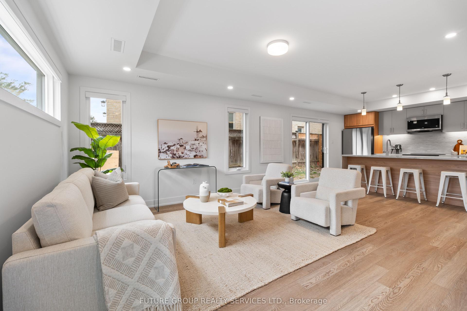 34 Poplar Avenue Unit 5 #Unit 5 — photo 1