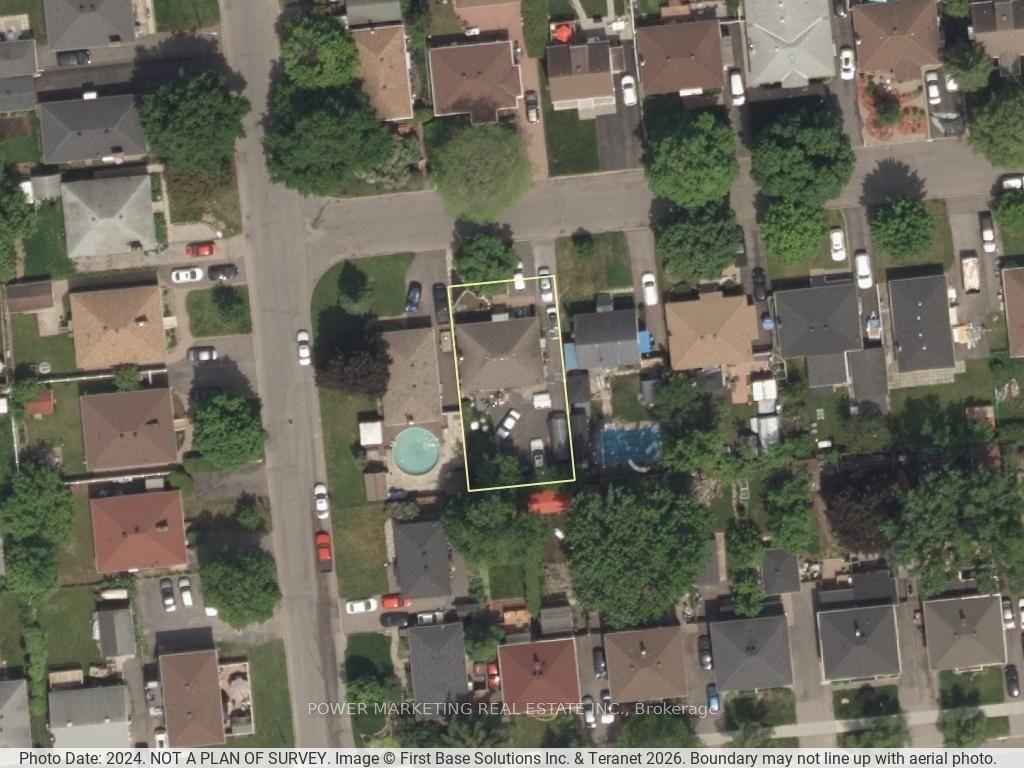 320 Fullerton Avenue — photo 1