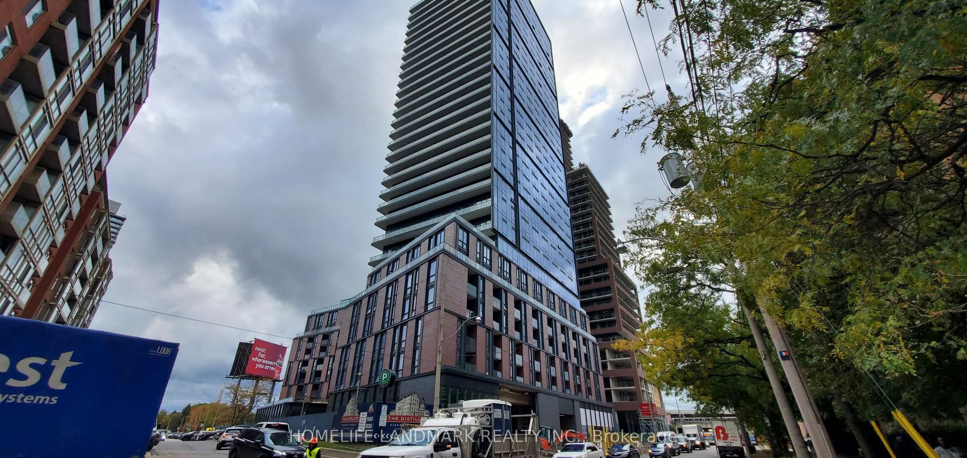 35 Parliament Street 1807 #1807 — photo 1