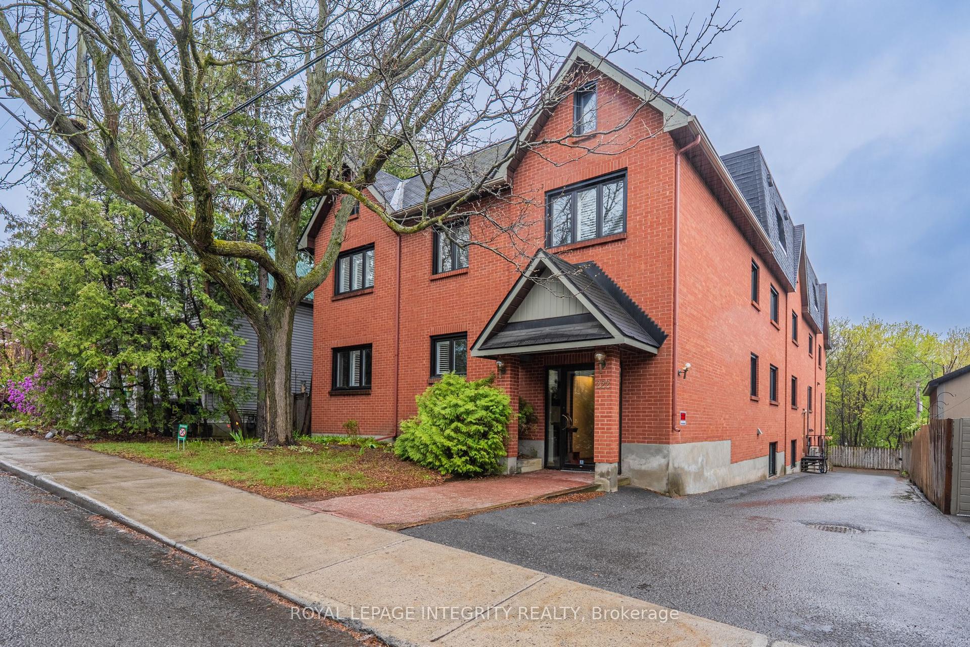 222 Russell Avenue 103 #103 — photo 1