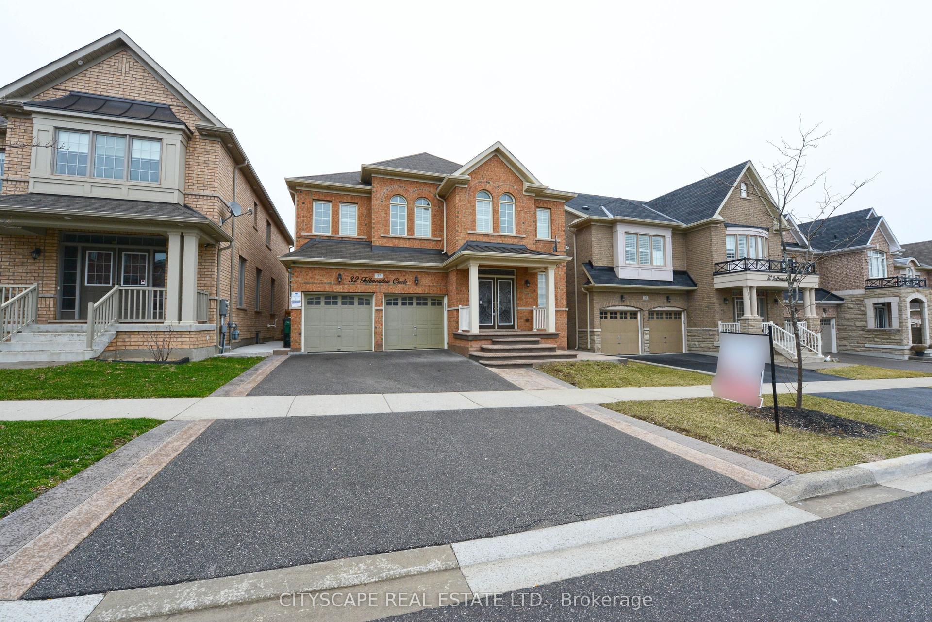 32 Fallmeadow Circle, Brampton — Detached for lease, photo 1