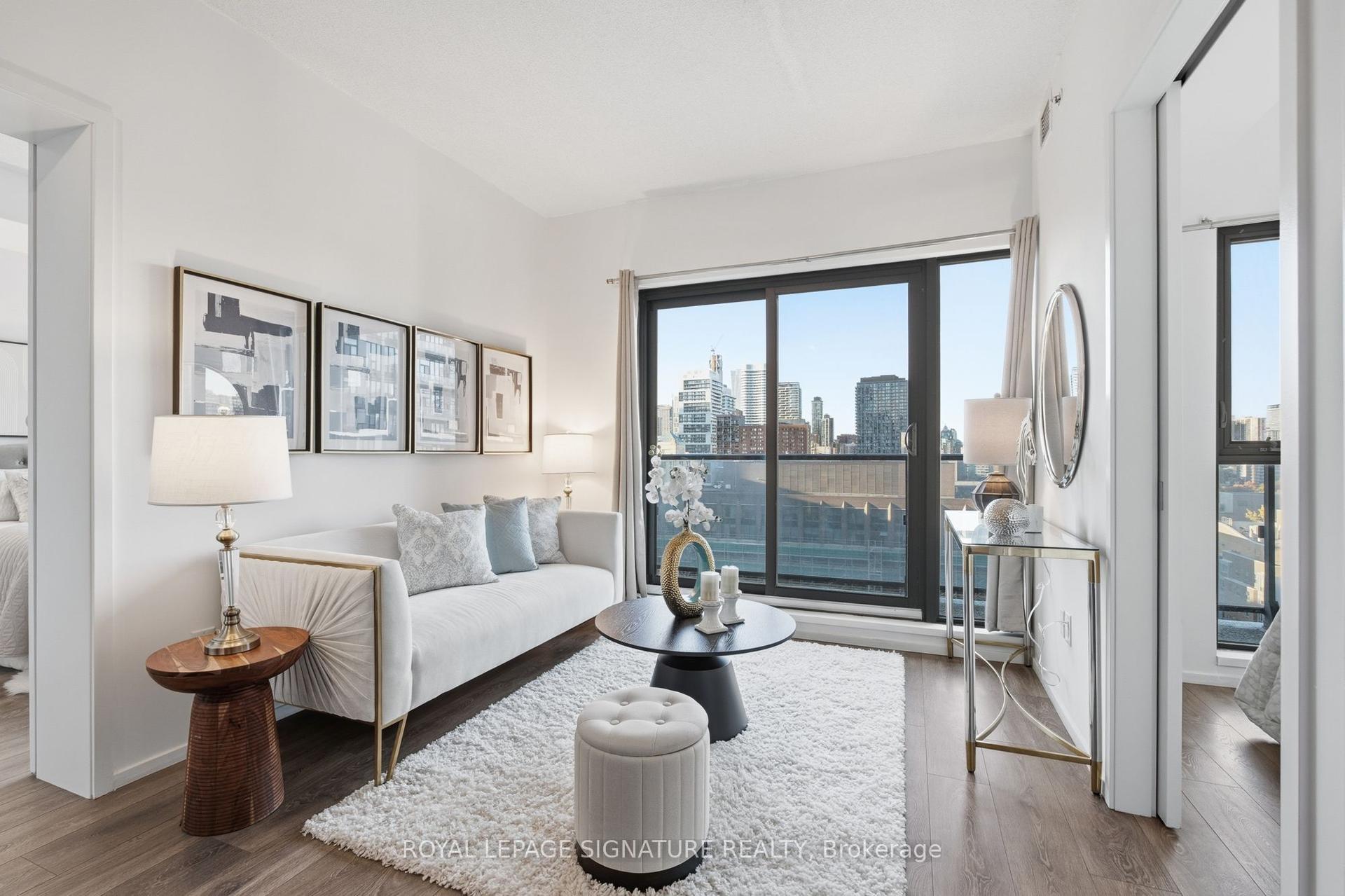 159 Dundas Street E 1607 #1607, Toronto — Condo for sale, photo 1
