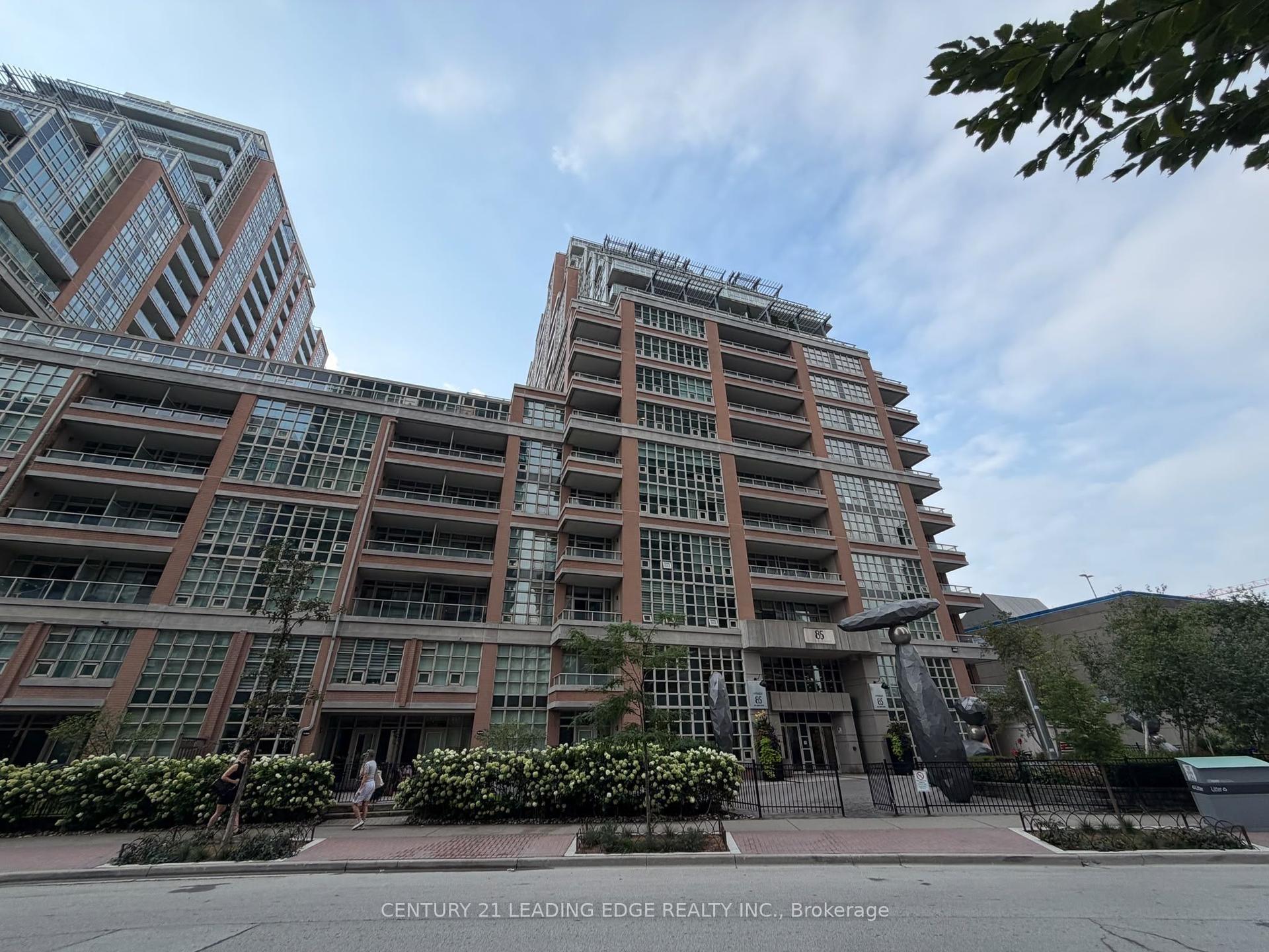 85 East Liberty Street 801 #801, Toronto — Condo for lease, photo 1