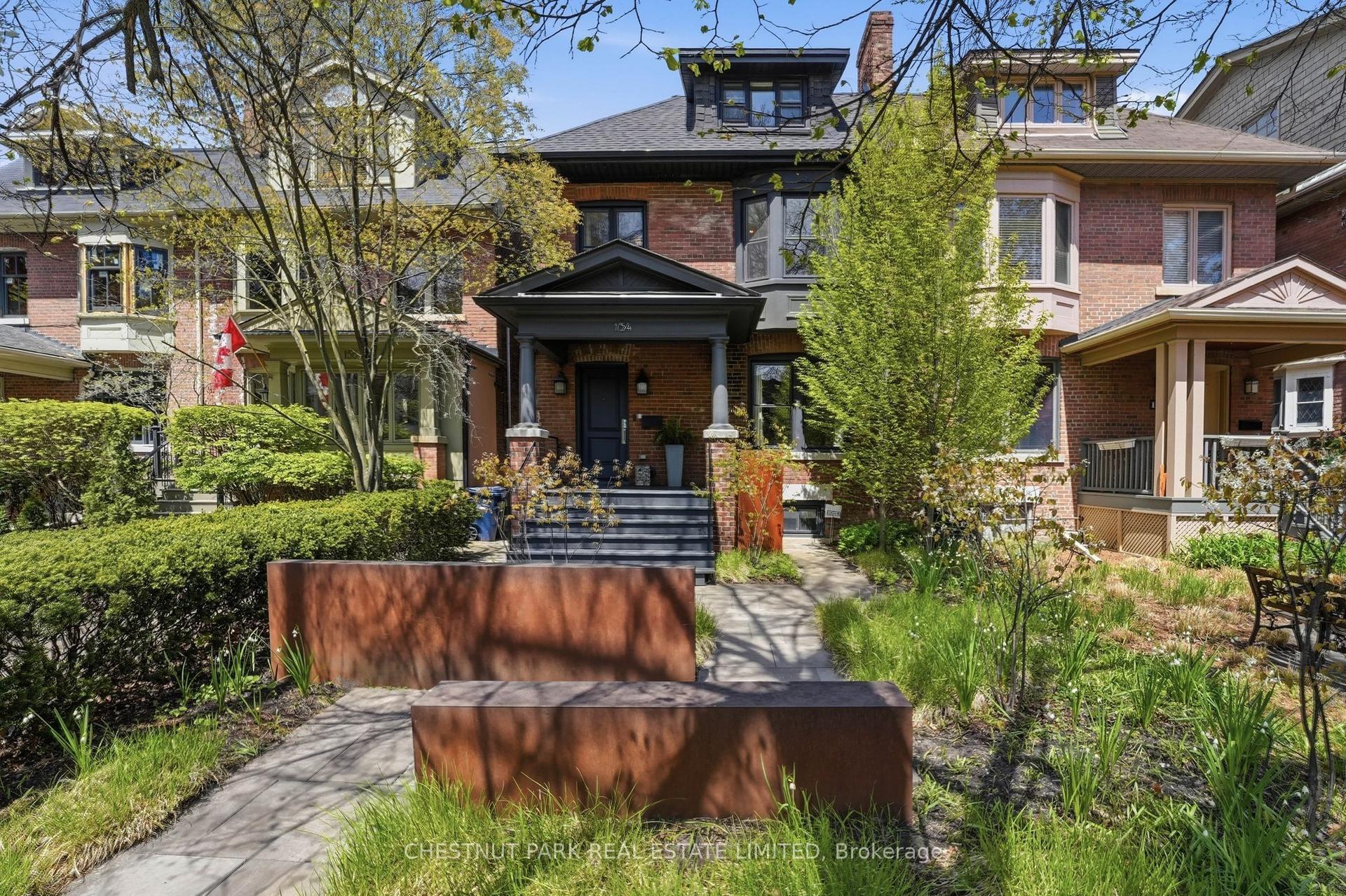 154 Cottingham Street — photo 1