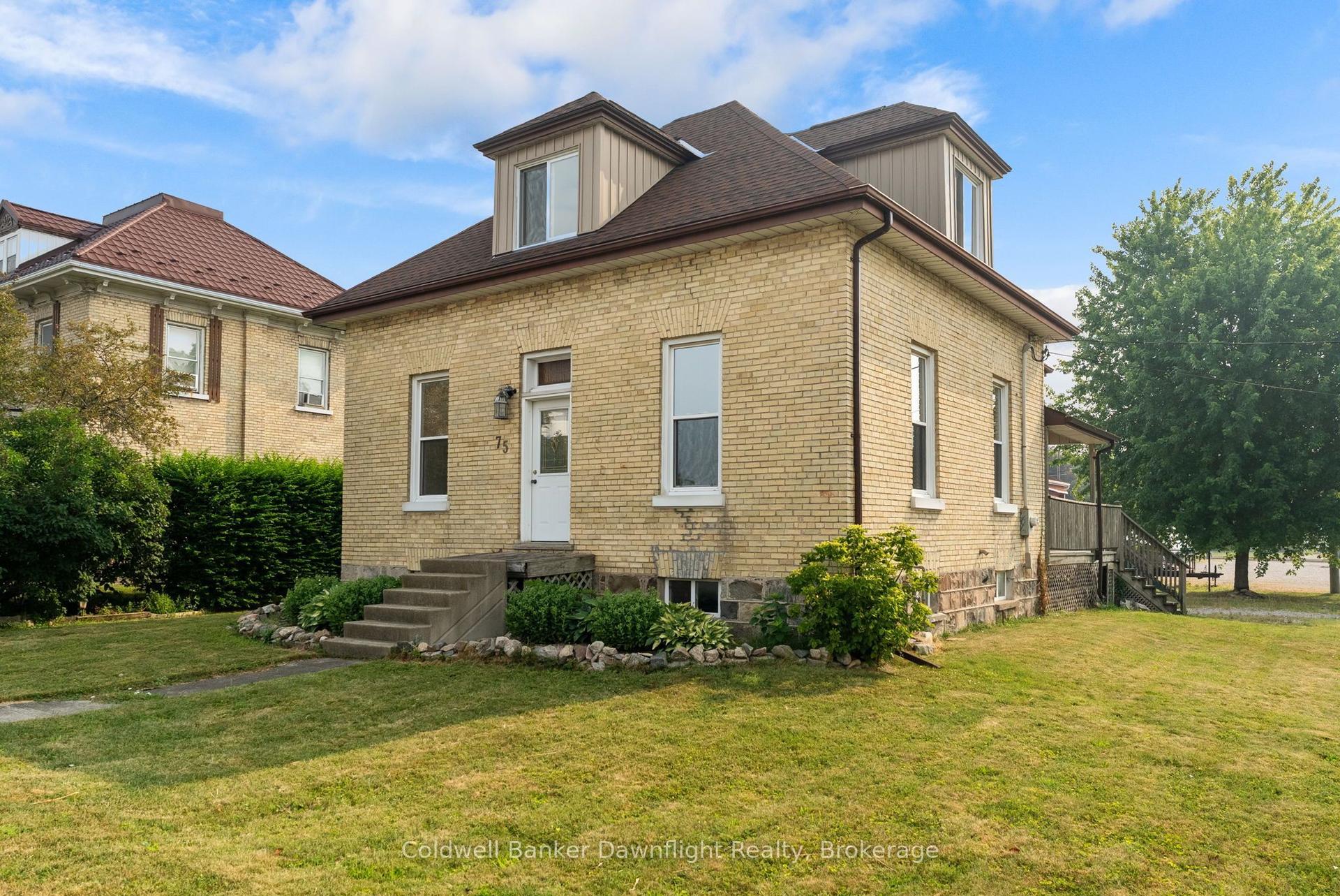 75 London Road, Bluewater — Detached for sale, photo 1