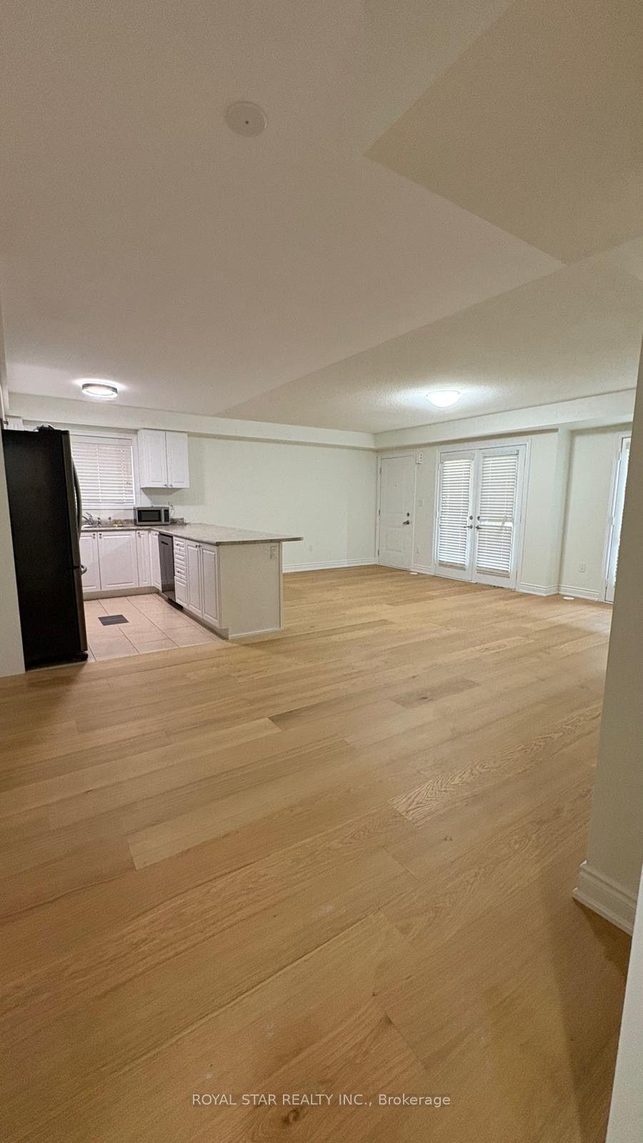 200 Veterans Drive S 31 #31, Brampton — Condo Town for lease, photo 1